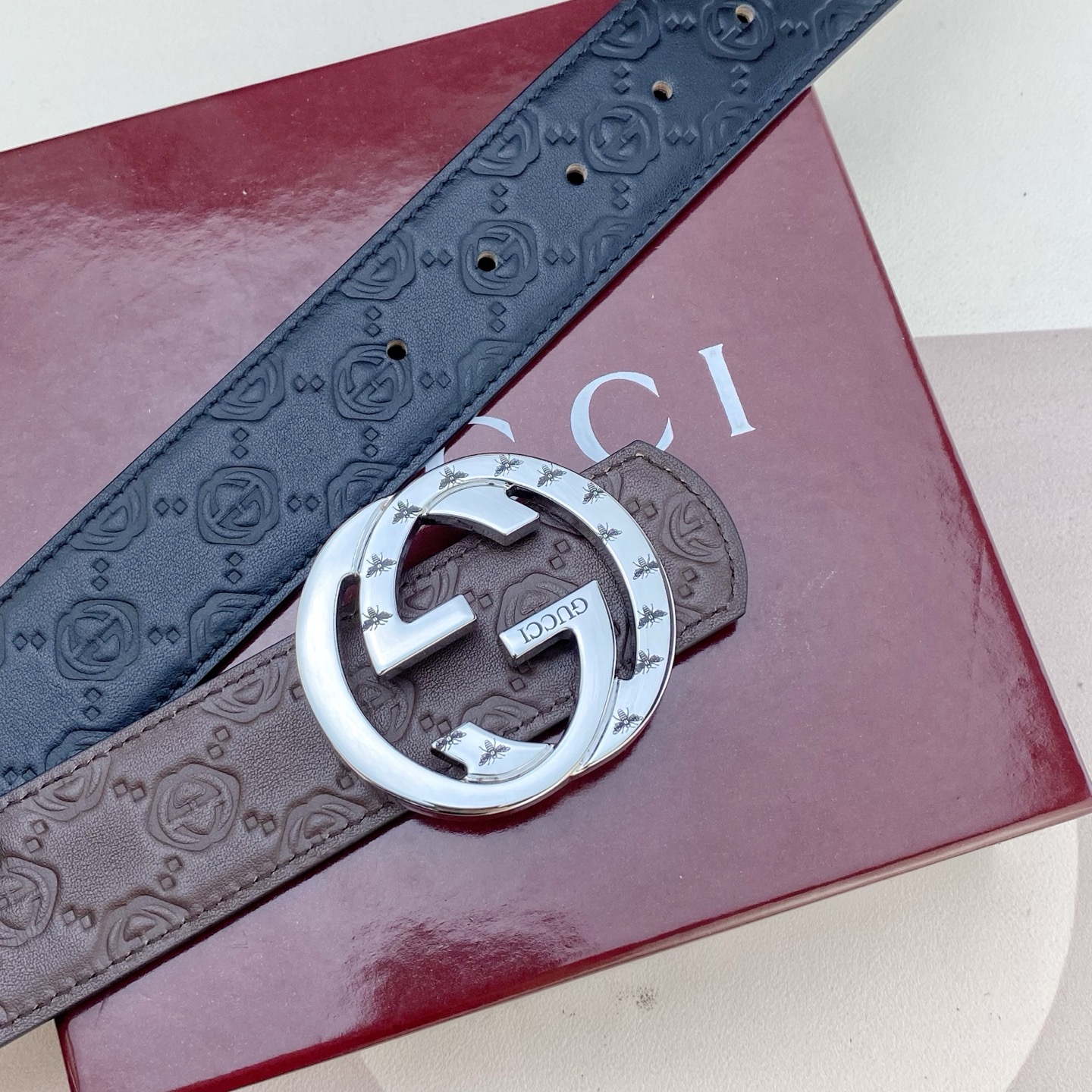 古奇💕 特种皮腰带系列 ，原厂五金精品不锈钢扣，手感柔软舒适 宽3.8CM。