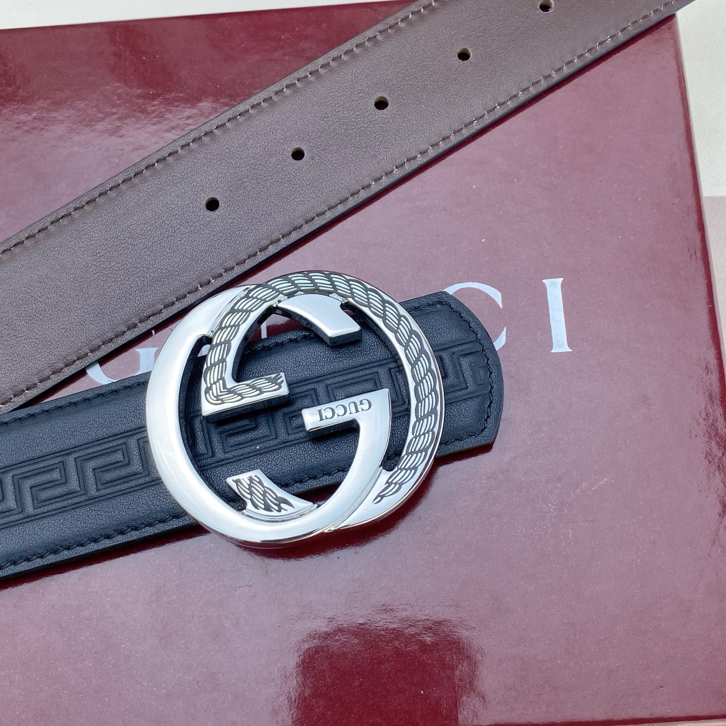 古奇💕 特种皮腰带系列 ，原厂五金精品不锈钢扣，手感柔软舒适 宽3.8CM。