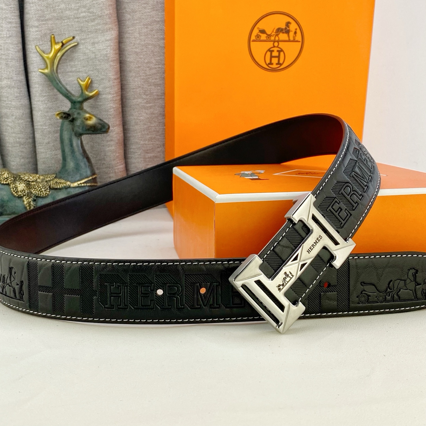 爱马仕💕 特种皮腰带系列 ，原厂五金精品不锈钢扣，手感柔软舒适 宽3.8CM。