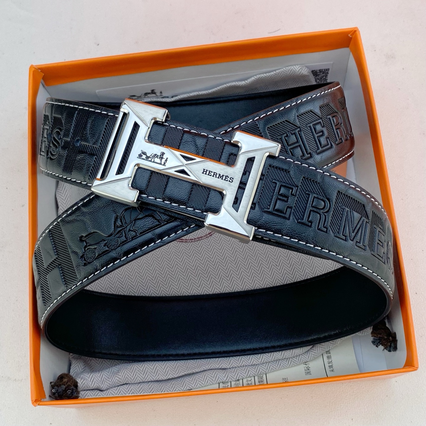 爱马仕💕 特种皮腰带系列 ，原厂五金精品不锈钢扣，手感柔软舒适 宽3.8CM。