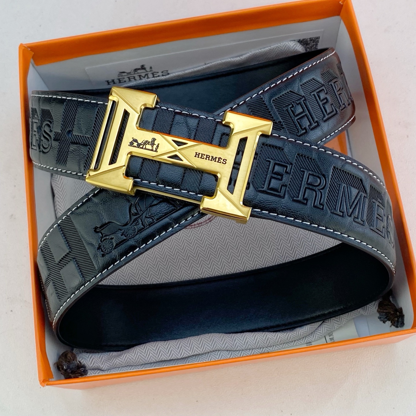 爱马仕💕 特种皮腰带系列 ，原厂五金精品不锈钢扣，手感柔软舒适 宽3.8CM。