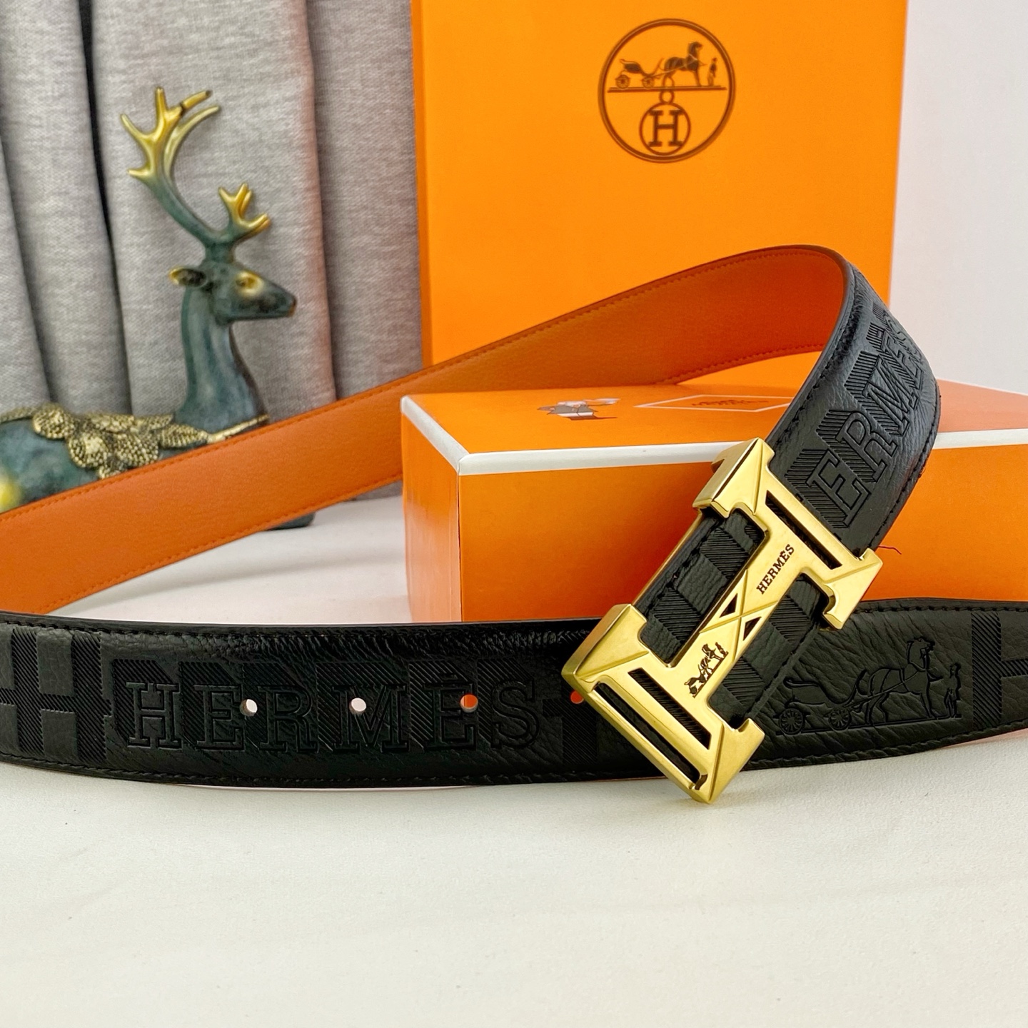 爱马仕💕 特种皮腰带系列 ，原厂五金精品不锈钢扣，手感柔软舒适 宽3.8CM。