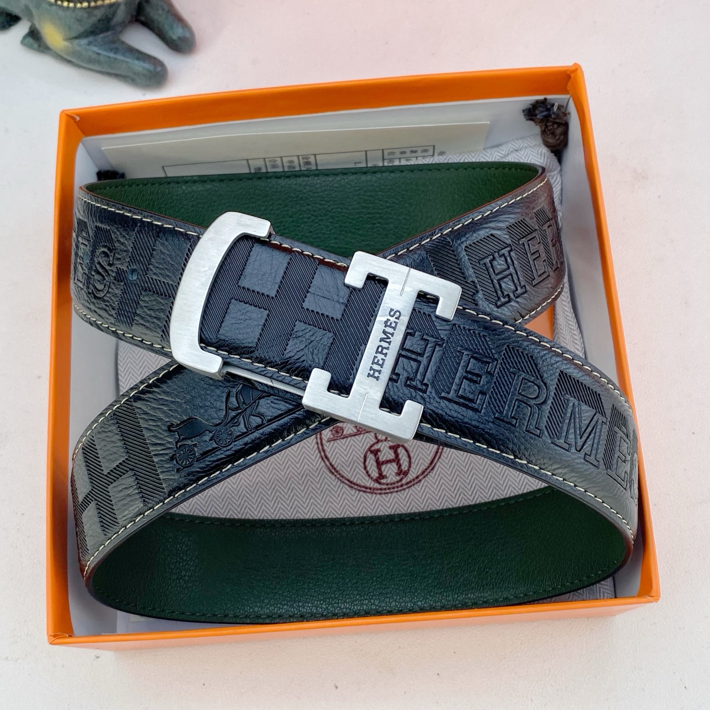 爱马仕💕 特种皮腰带系列 ，原厂五金精品不锈钢扣，手感柔软舒适 宽3.8CM。