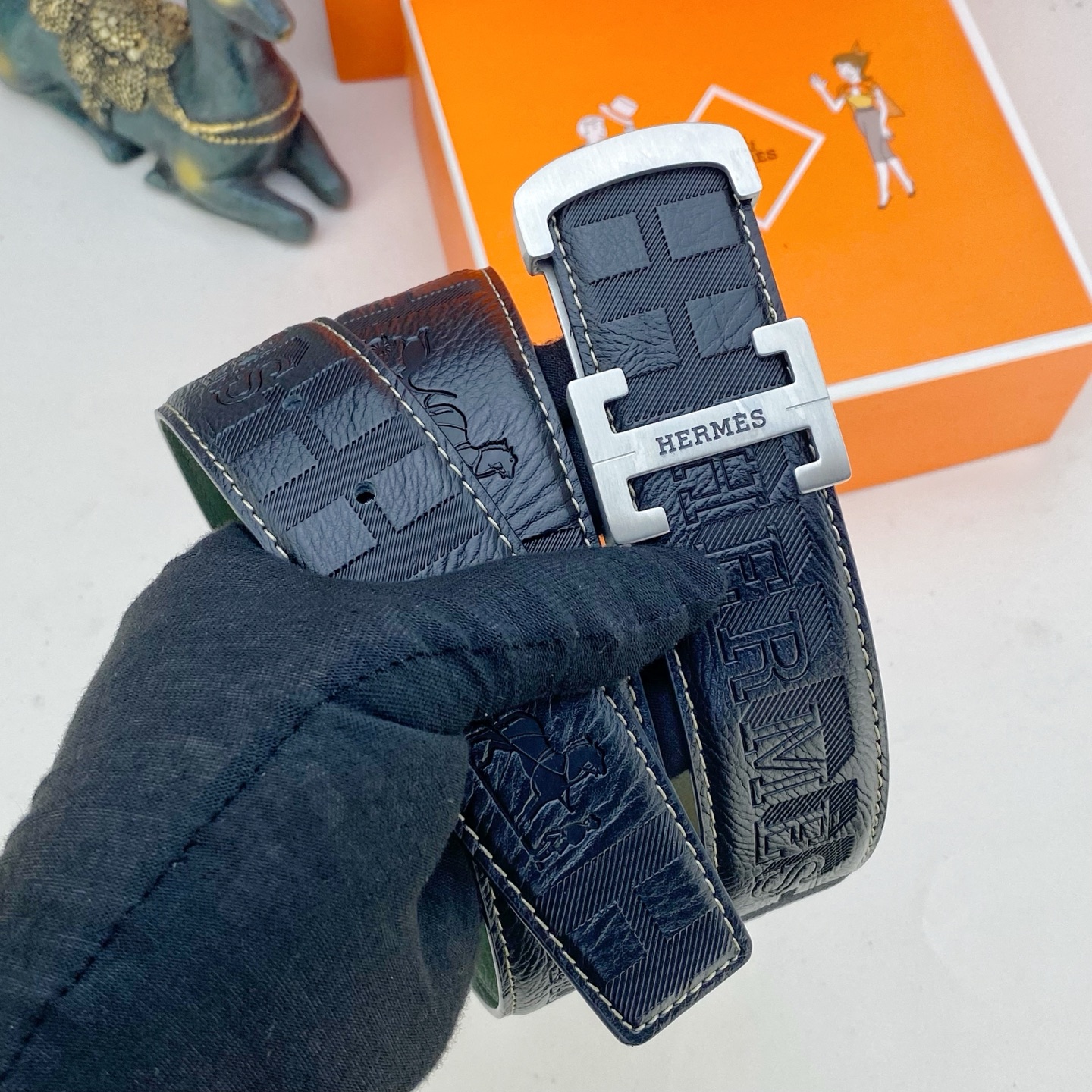 爱马仕💕 特种皮腰带系列 ，原厂五金精品不锈钢扣，手感柔软舒适 宽3.8CM。