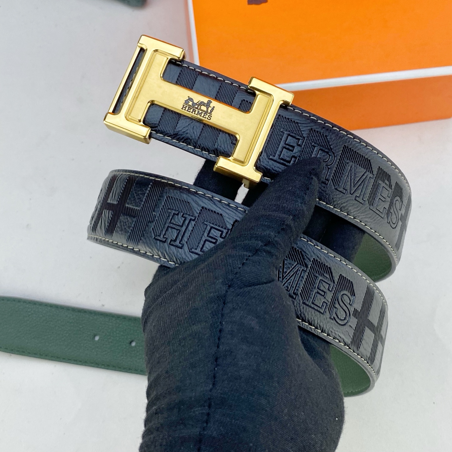 爱马仕💕 特种皮腰带系列 ，原厂五金精品不锈钢扣，手感柔软舒适 宽3.8CM。