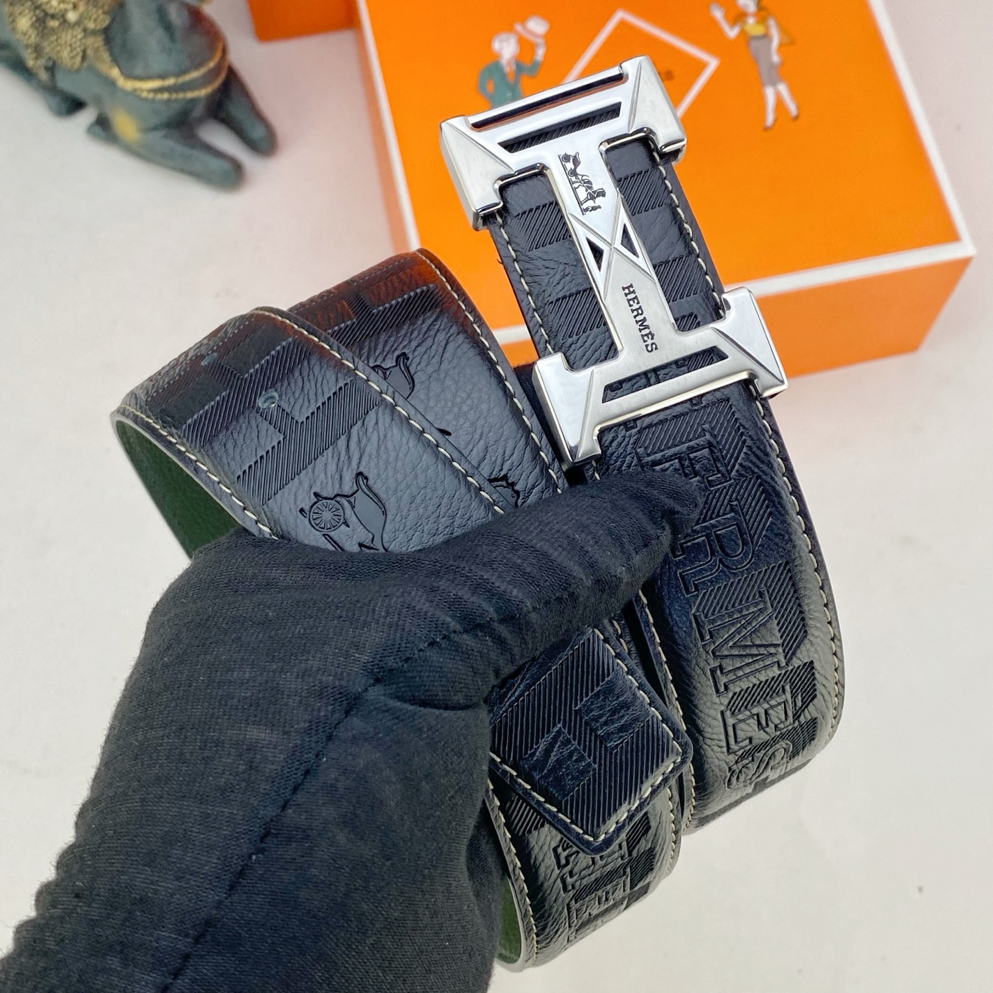 爱马仕💕 特种皮腰带系列 ，原厂五金精品不锈钢扣，手感柔软舒适 宽3.8CM。