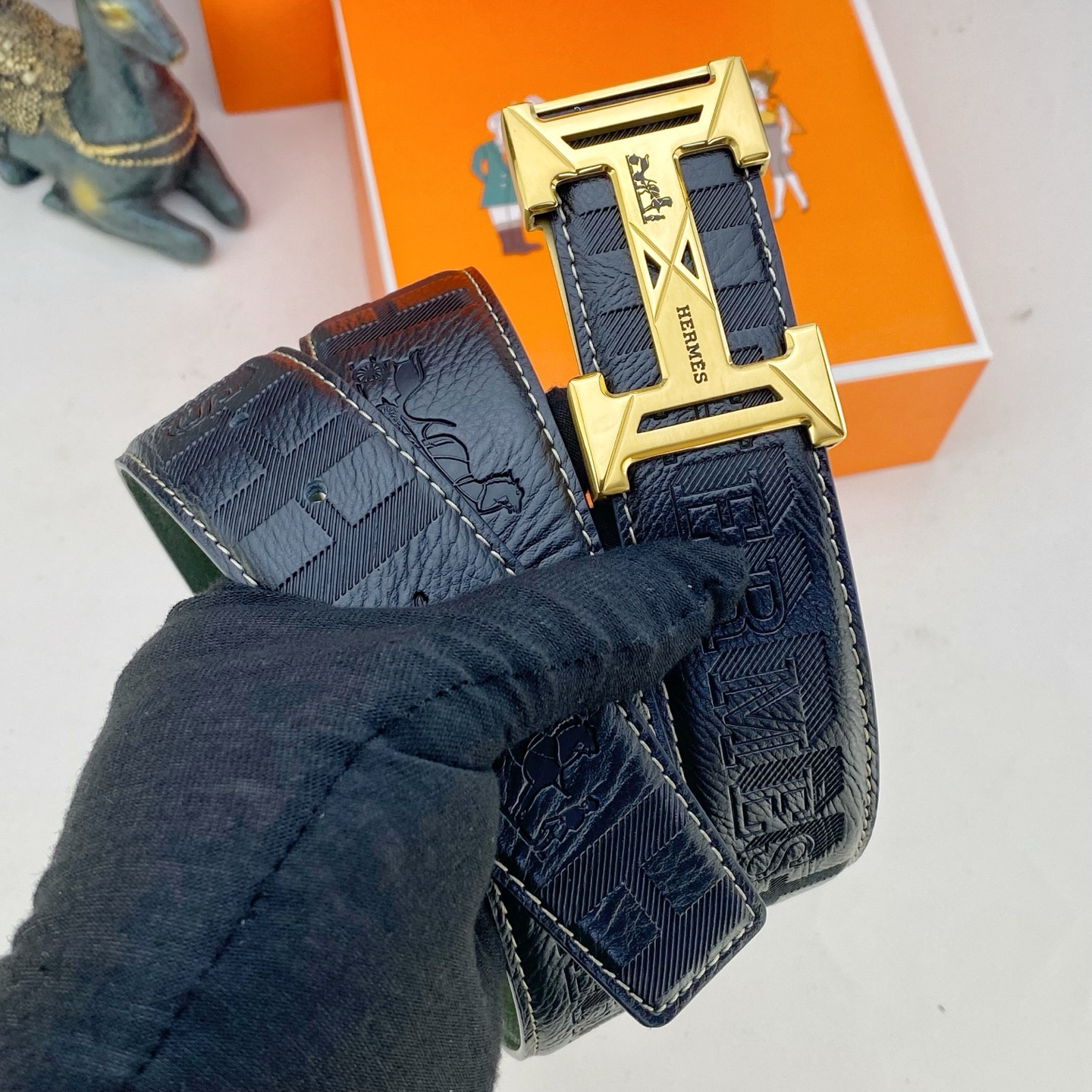 爱马仕💕 特种皮腰带系列 ，原厂五金精品不锈钢扣，手感柔软舒适 宽3.8CM。
