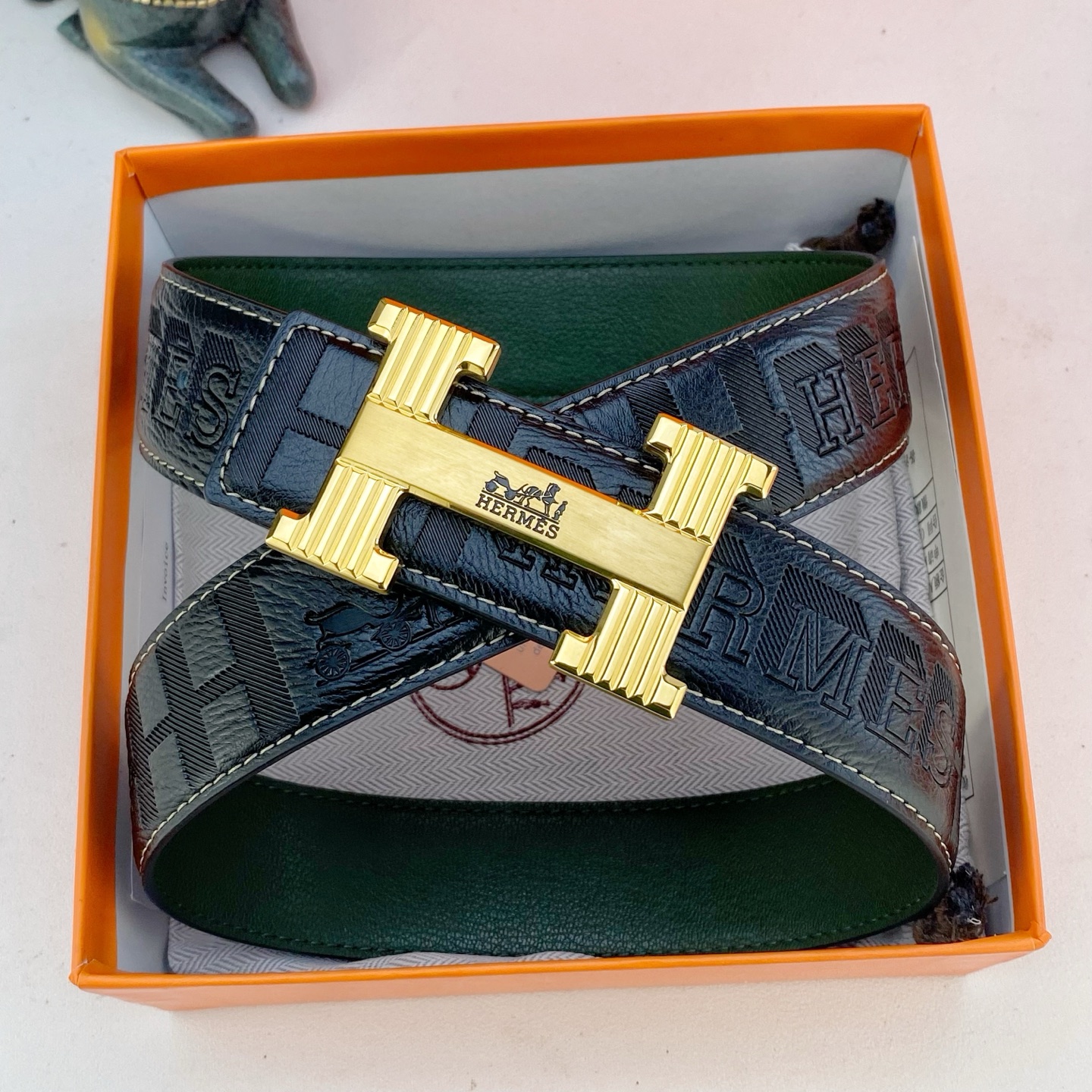 爱马仕💕 特种皮腰带系列 ，原厂五金精品不锈钢扣，手感柔软舒适 宽3.8CM。