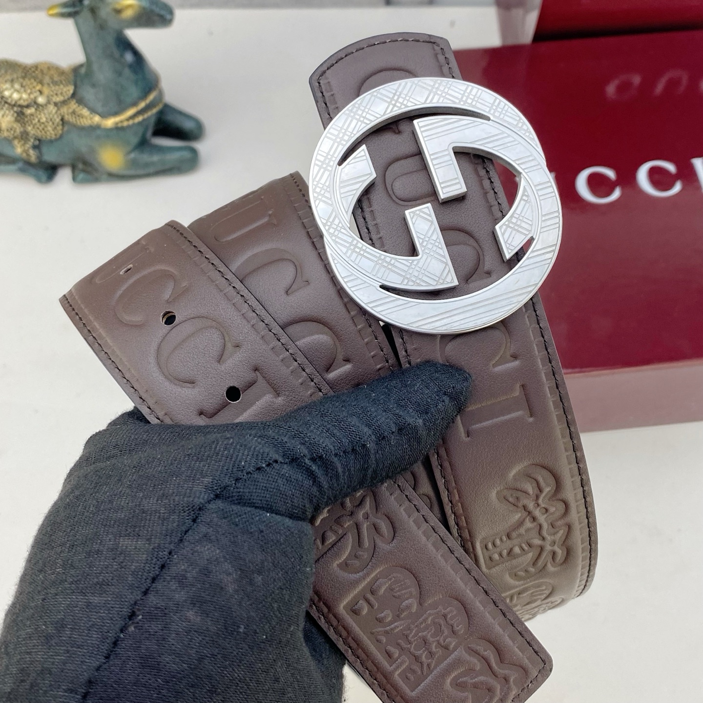 古奇💕 特种皮腰带系列 ，原厂五金精品不锈钢扣，手感柔软舒适 宽3.8CM。