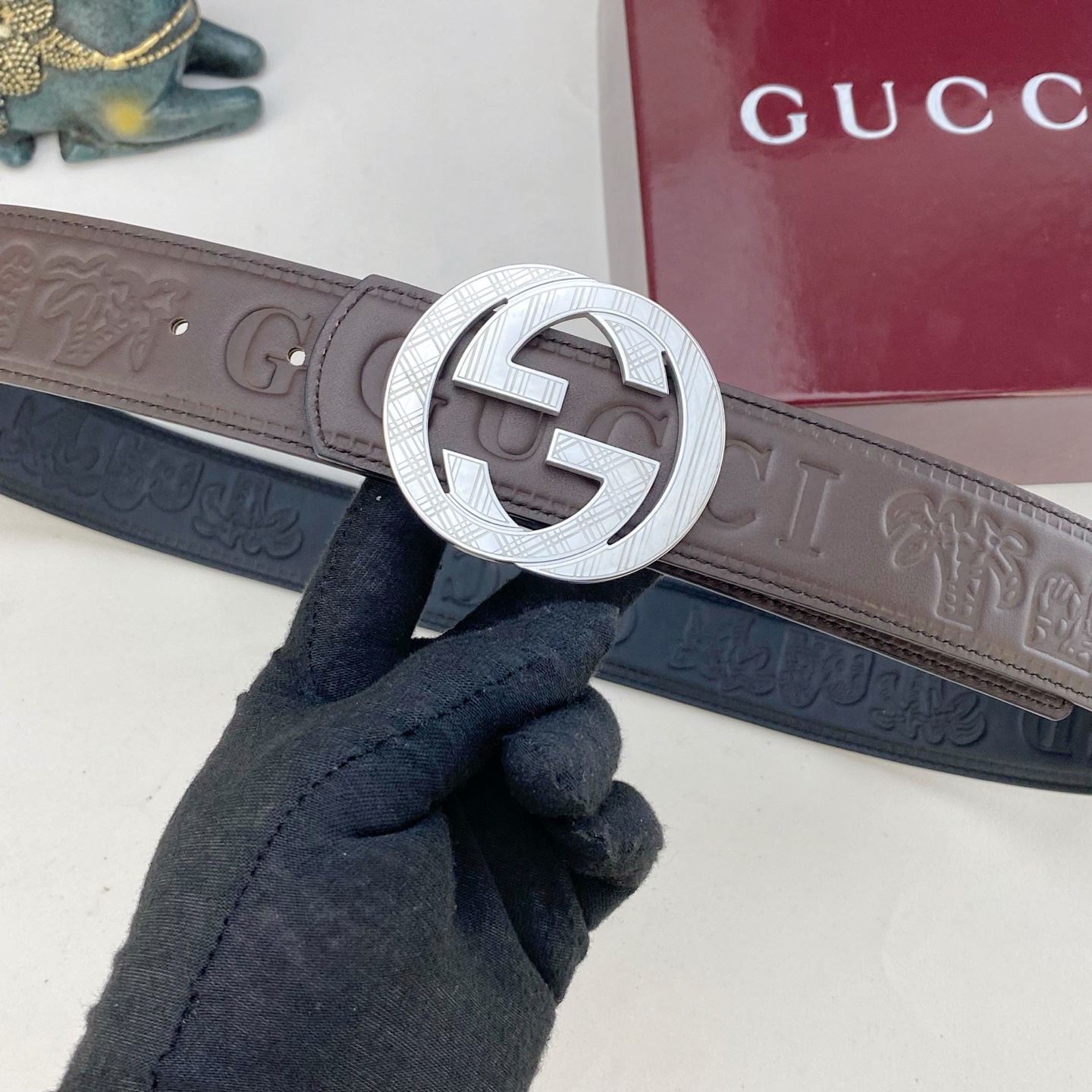 古奇💕 特种皮腰带系列 ，原厂五金精品不锈钢扣，手感柔软舒适 宽3.8CM。