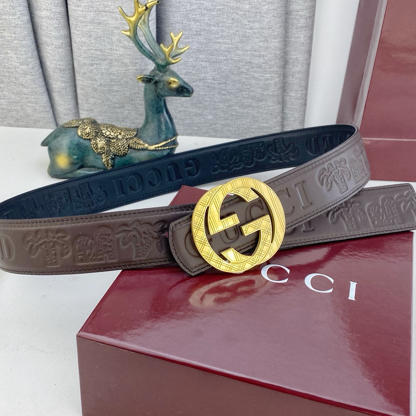 古奇💕 特种皮腰带系列 ，原厂五金精品不锈钢扣，手感柔软舒适 宽3.8CM。