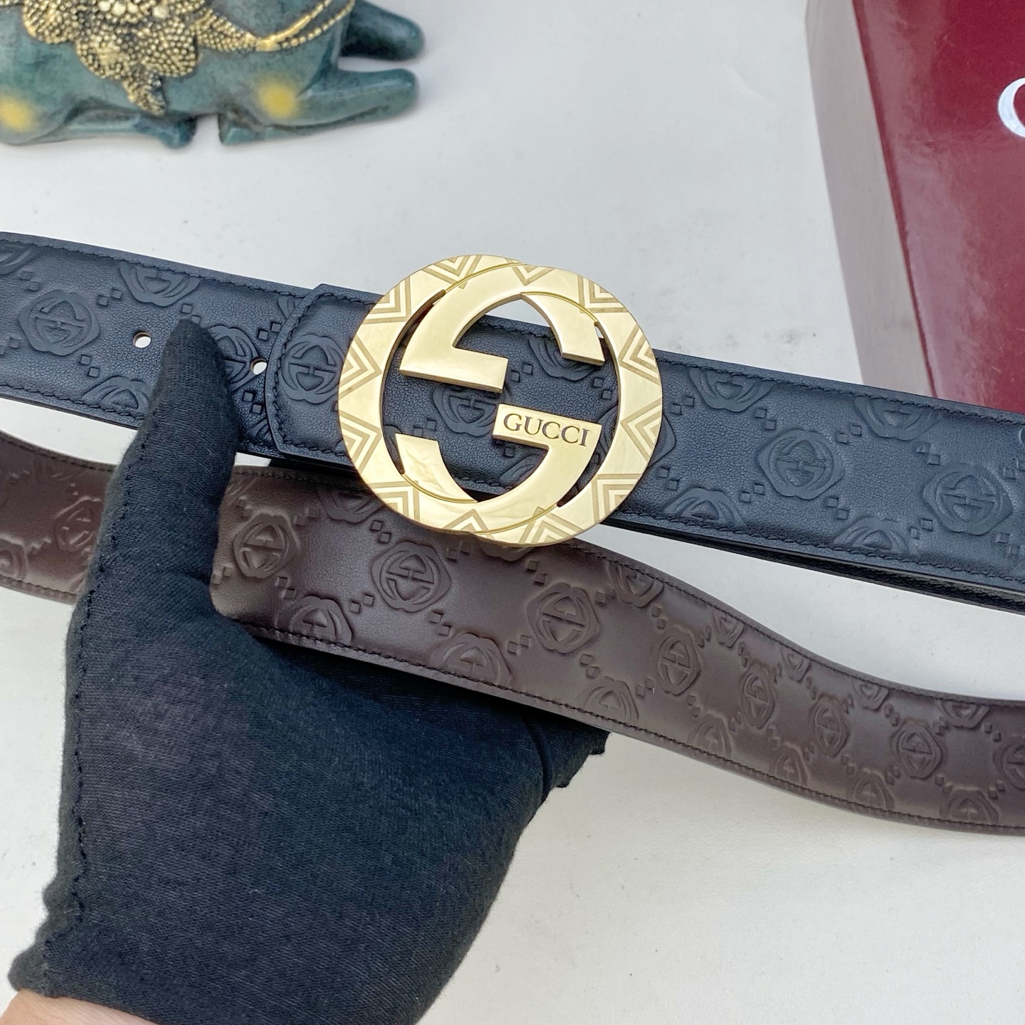 古奇💕 特种皮腰带系列 ，原厂五金精品不锈钢扣，手感柔软舒适 宽3.8CM。