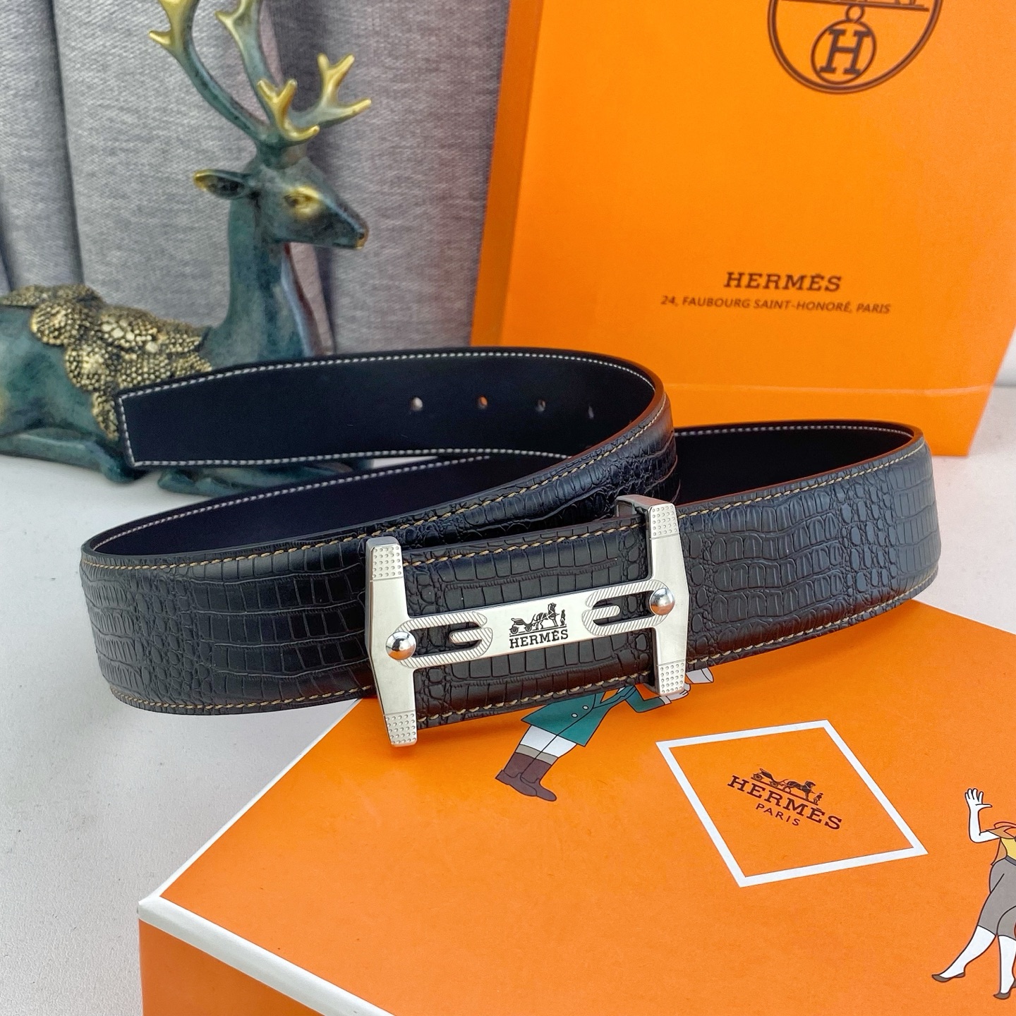爱马仕💕 特种皮腰带系列 ，原厂五金精品不锈钢扣，手感柔软舒适 宽3.8CM。
