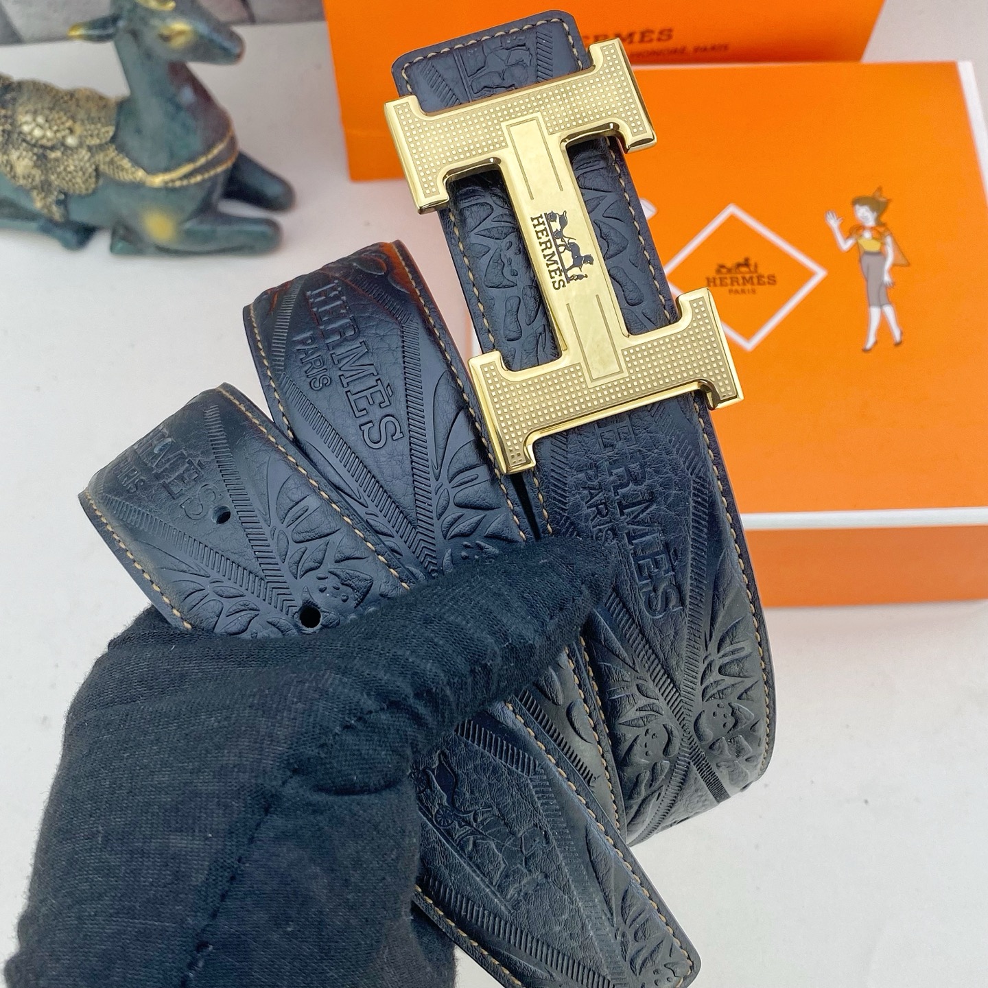 爱马仕💕 特种皮腰带系列 ，原厂五金精品不锈钢扣，手感柔软舒适 宽3.8CM。