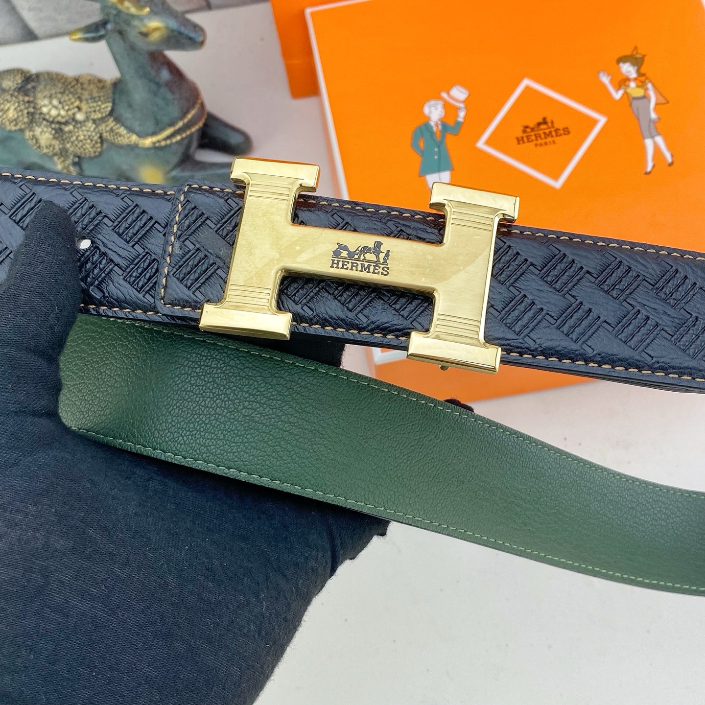 爱马仕💕 特种皮腰带系列 ，原厂五金精品不锈钢扣，手感柔软舒适 宽3.8CM。