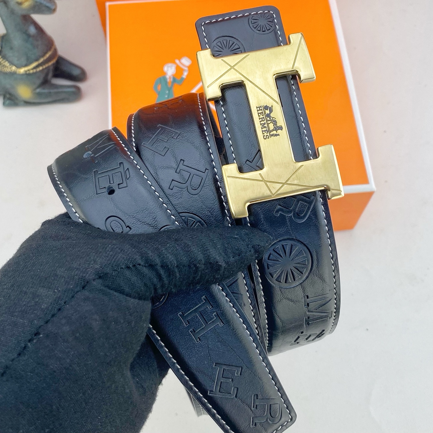 爱马仕💕 特种皮腰带系列 ，原厂五金精品不锈钢扣，手感柔软舒适 宽3.8CM。