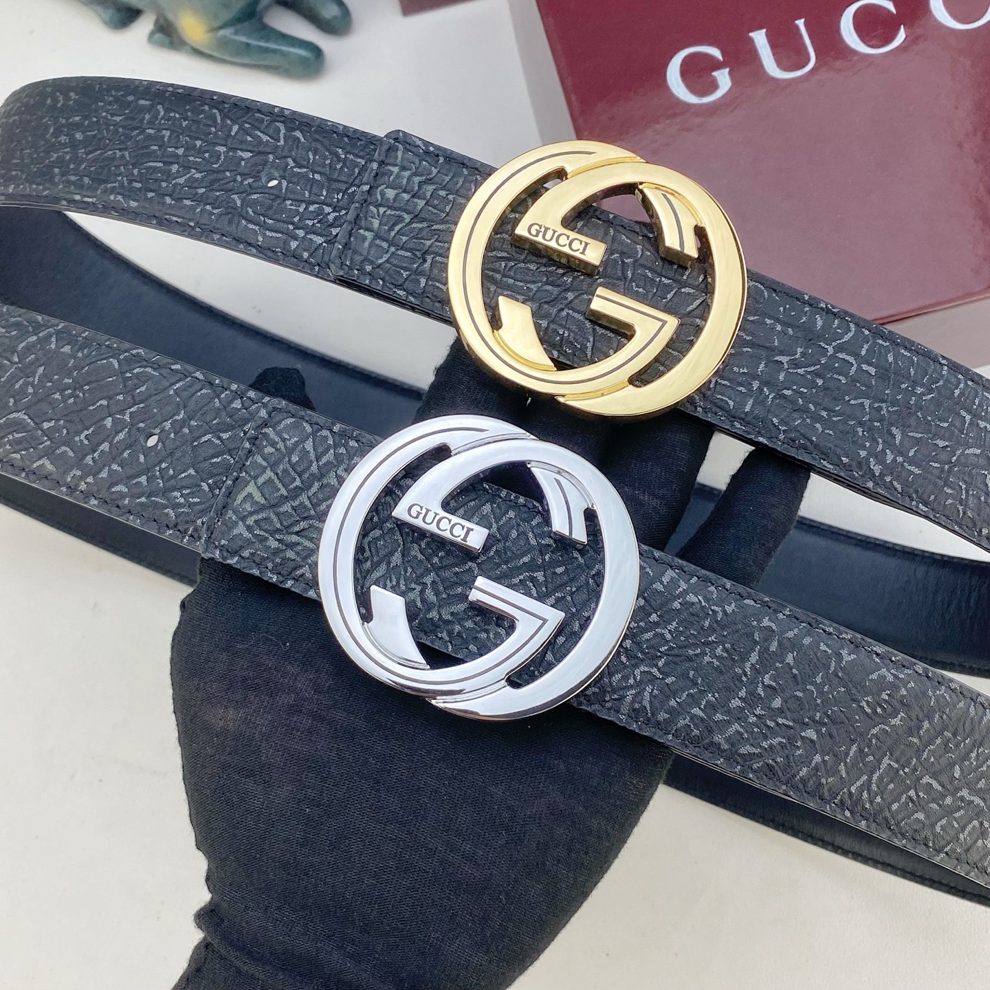 古奇💕 特种皮腰带系列 ，原厂五金精品不锈钢扣，手感柔软舒适 宽3.8CM。