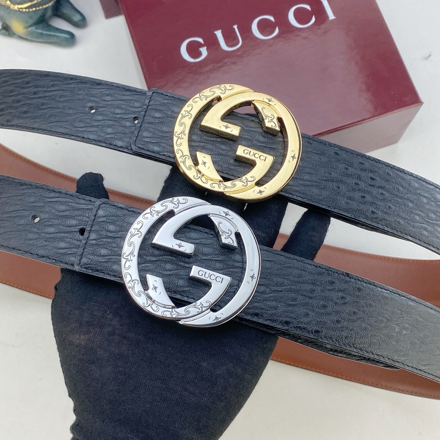 古奇💕 特种皮腰带系列 ，原厂五金精品不锈钢扣，手感柔软舒适 宽3.8CM。