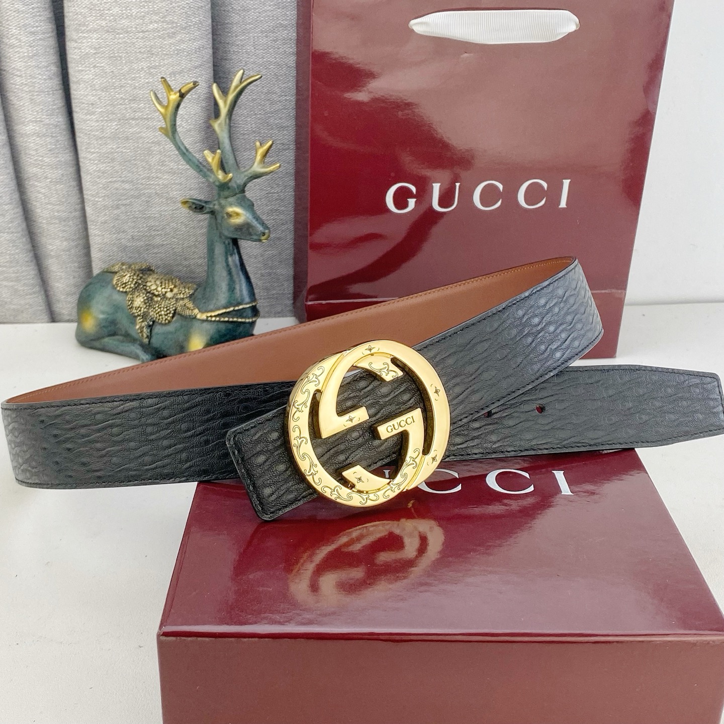 古奇💕 特种皮腰带系列 ，原厂五金精品不锈钢扣，手感柔软舒适 宽3.8CM。