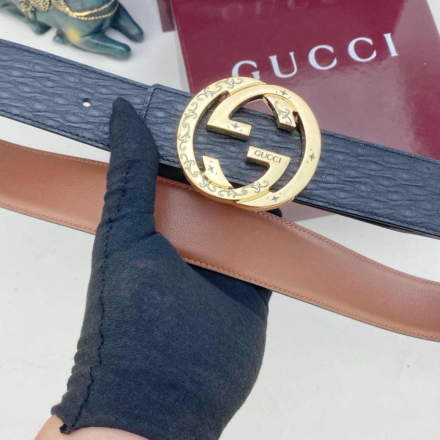 古奇💕 特种皮腰带系列 ，原厂五金精品不锈钢扣，手感柔软舒适 宽3.8CM。