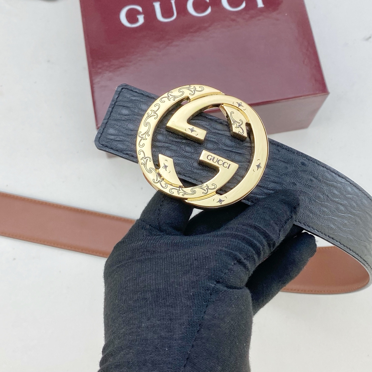 古奇💕 特种皮腰带系列 ，原厂五金精品不锈钢扣，手感柔软舒适 宽3.8CM。