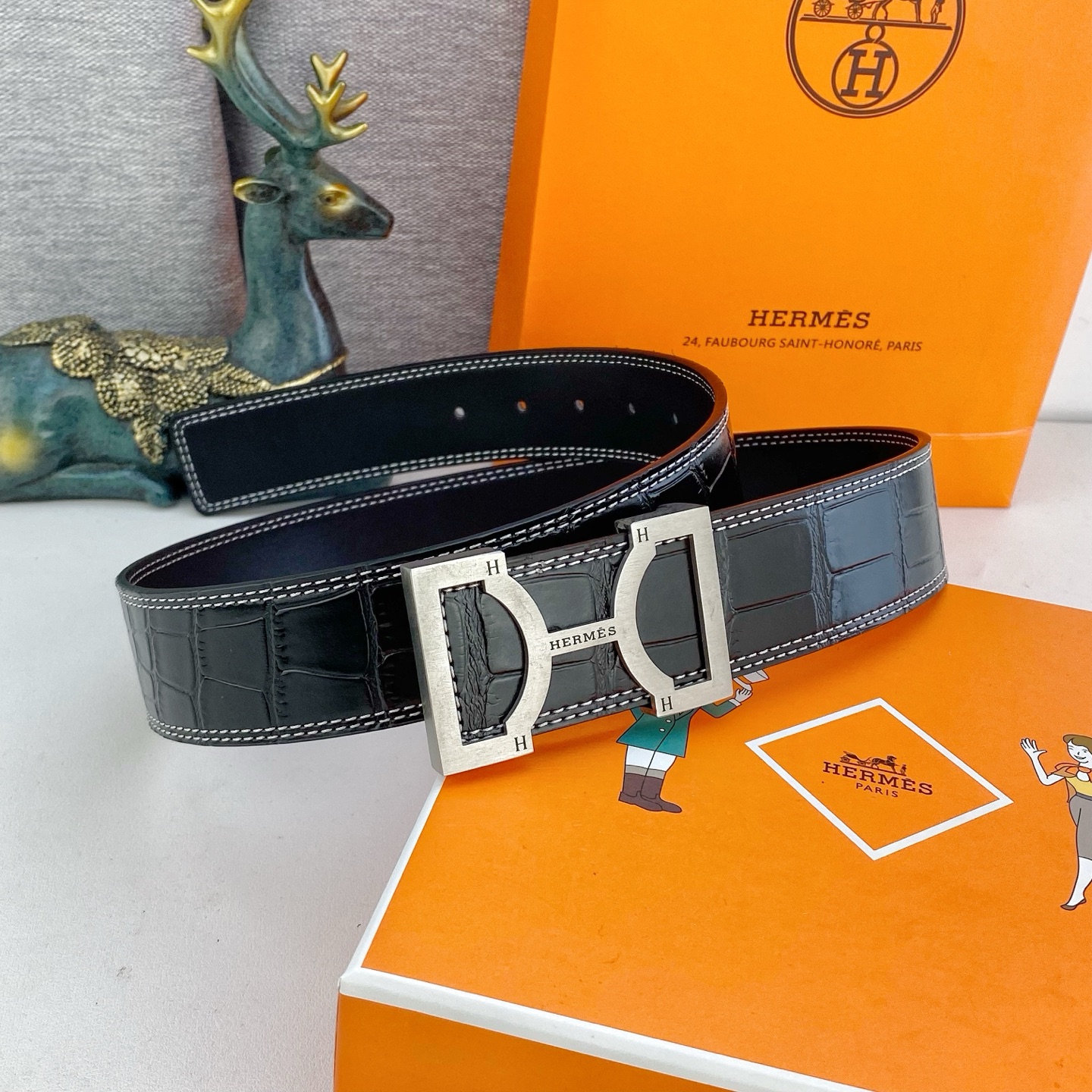 爱马仕💕 特种皮腰带系列 ，原厂五金精品不锈钢扣，手感柔软舒适 宽3.8CM。