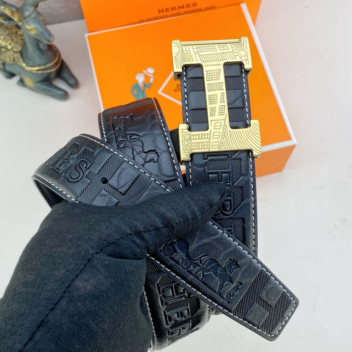 爱马仕💕 特种皮腰带系列 ，原厂五金精品不锈钢扣，手感柔软舒适 宽3.8CM。