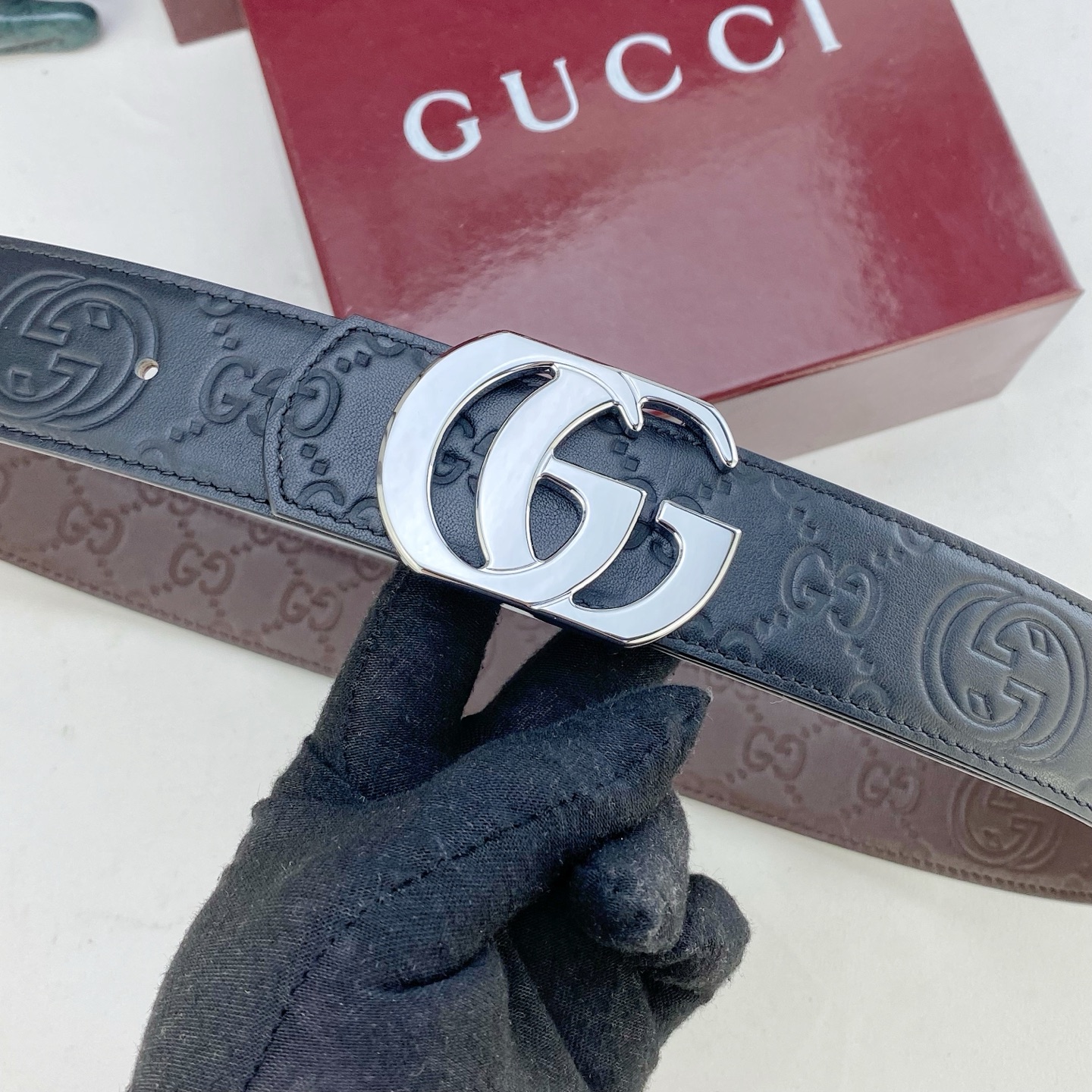 古奇💕 特种皮腰带系列 ，原厂五金精品不锈钢扣，手感柔软舒适 宽3.8CM。