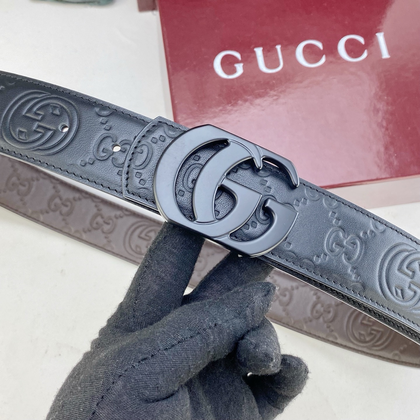 古奇💕 特种皮腰带系列 ，原厂五金精品不锈钢扣，手感柔软舒适 宽3.8CM。