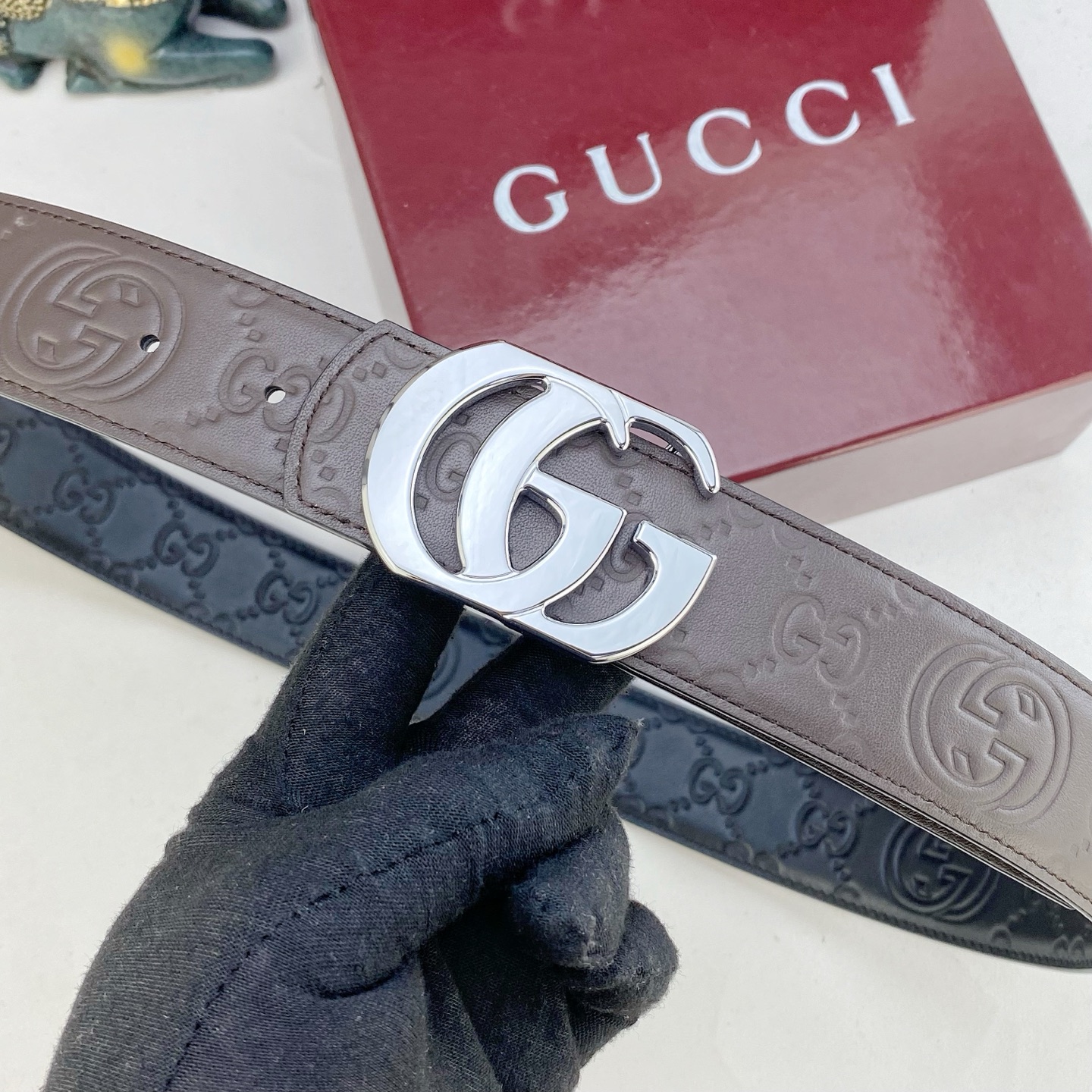 古奇💕 特种皮腰带系列 ，原厂五金精品不锈钢扣，手感柔软舒适 宽3.8CM。