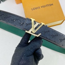 LV💕 特种皮腰带系列 ,原厂五金精品不锈钢钻💎扣,手感柔软舒适 宽3.8CM。 LV💕 特种皮腰带系列 ,原厂五金精品不锈钢钻💎扣,手感柔软舒适 宽3.8CM。