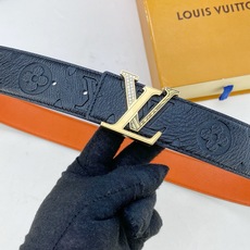 LV💕 特种皮腰带系列 ,原厂五金精品不锈钢钻💎扣,手感柔软舒适 宽3.8CM。 LV💕 特种皮腰带系列 ,原厂五金精品不锈钢钻💎扣,手感柔软舒适 宽3.8CM。