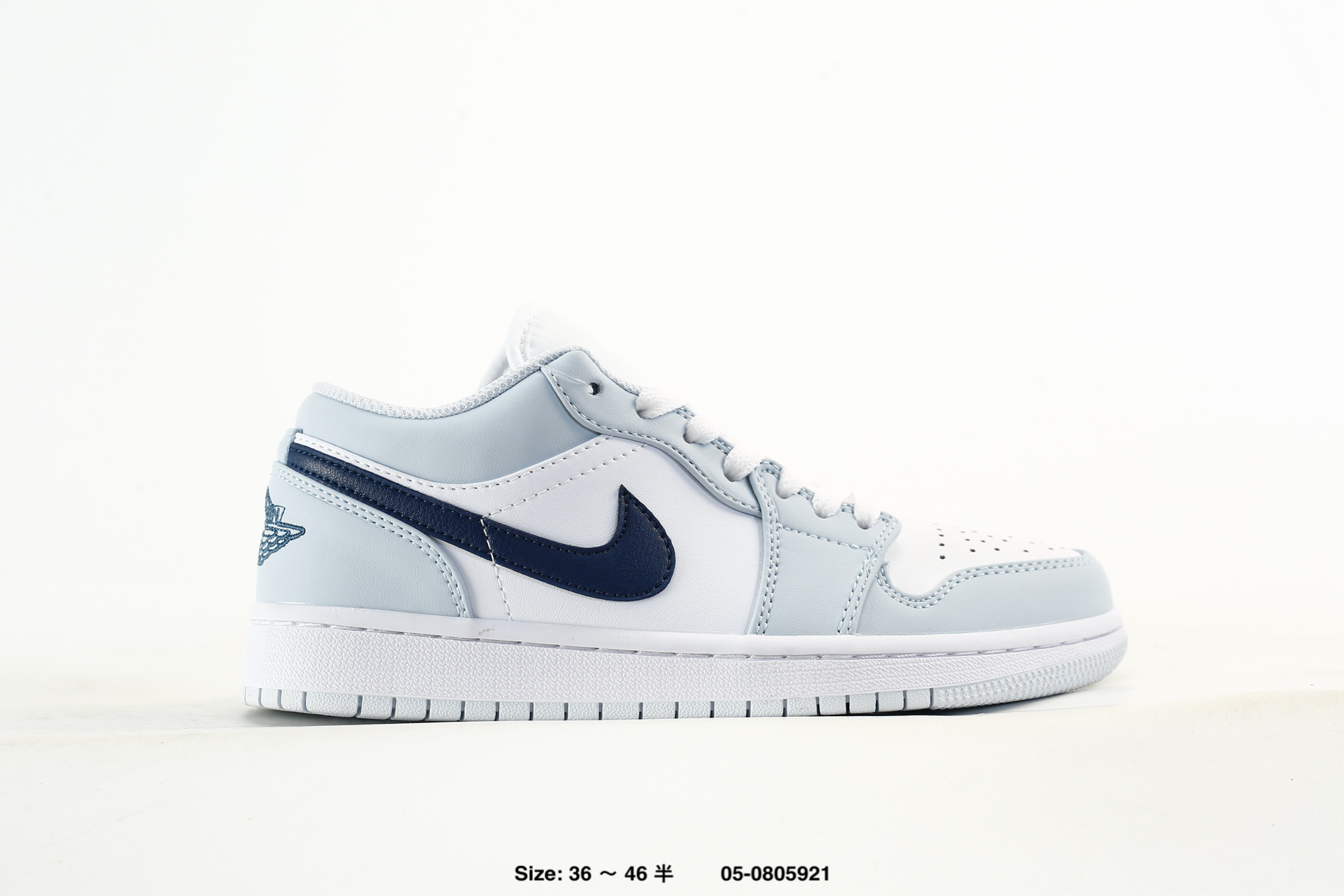 Nike Air Jordan 1 Low AJ1 – 553558-404