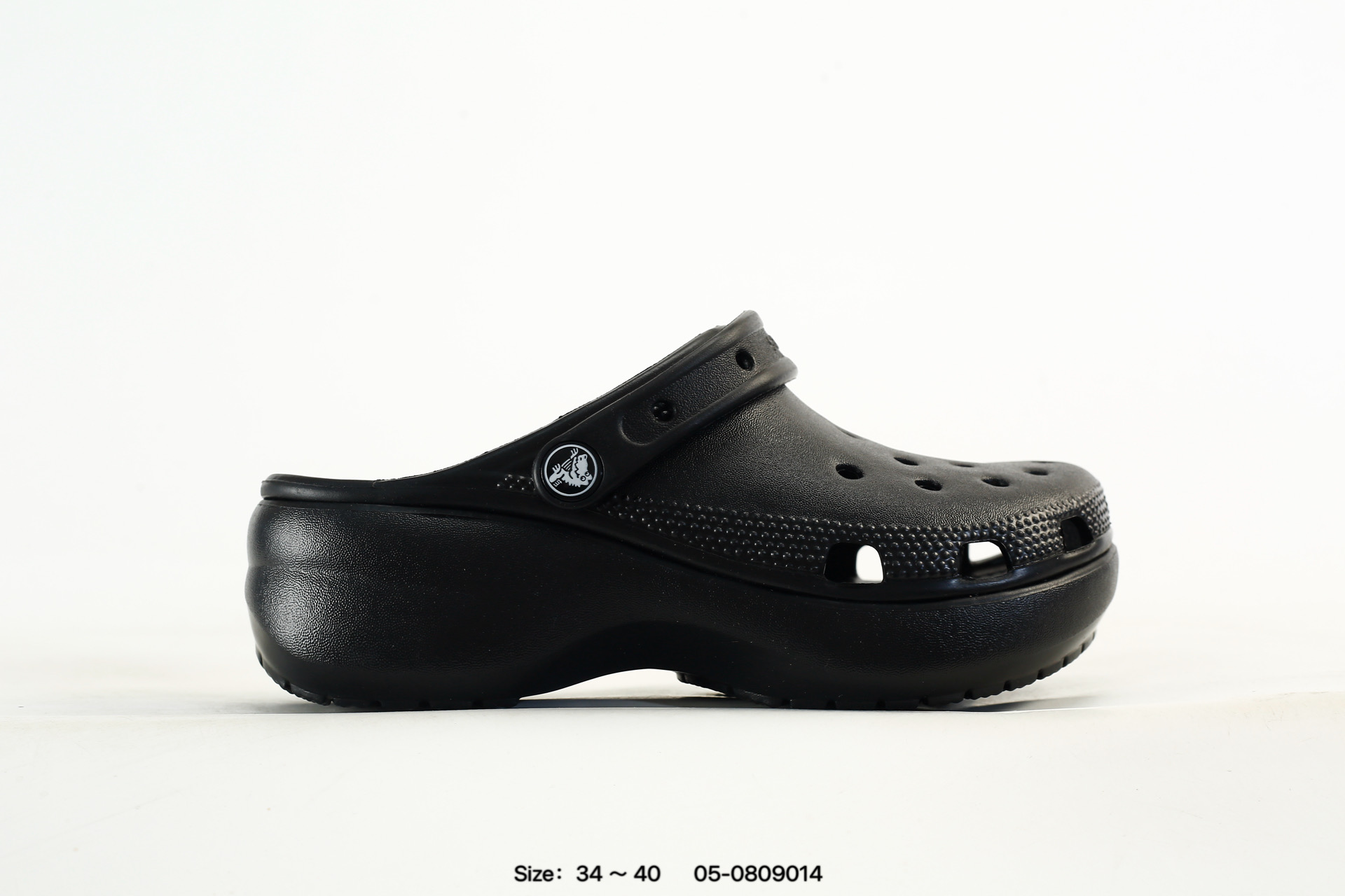 Crocs Classic Platform Clog – 05-0809014