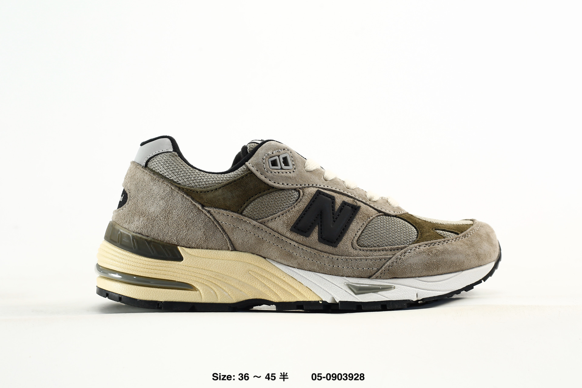 New Balance 991