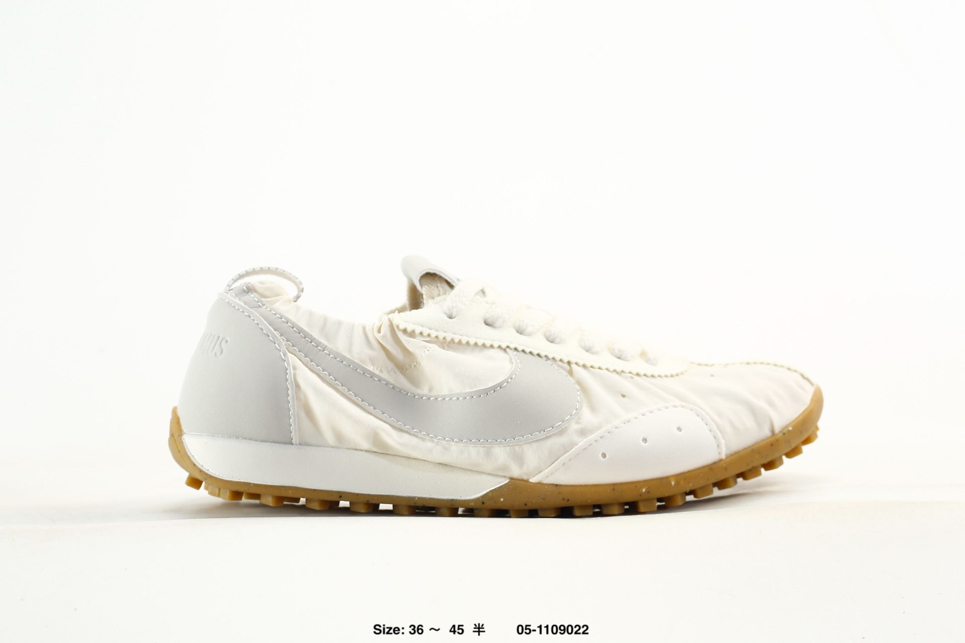 Jacquemus x Nike Jacumoon – HV8547-002, photo 2
