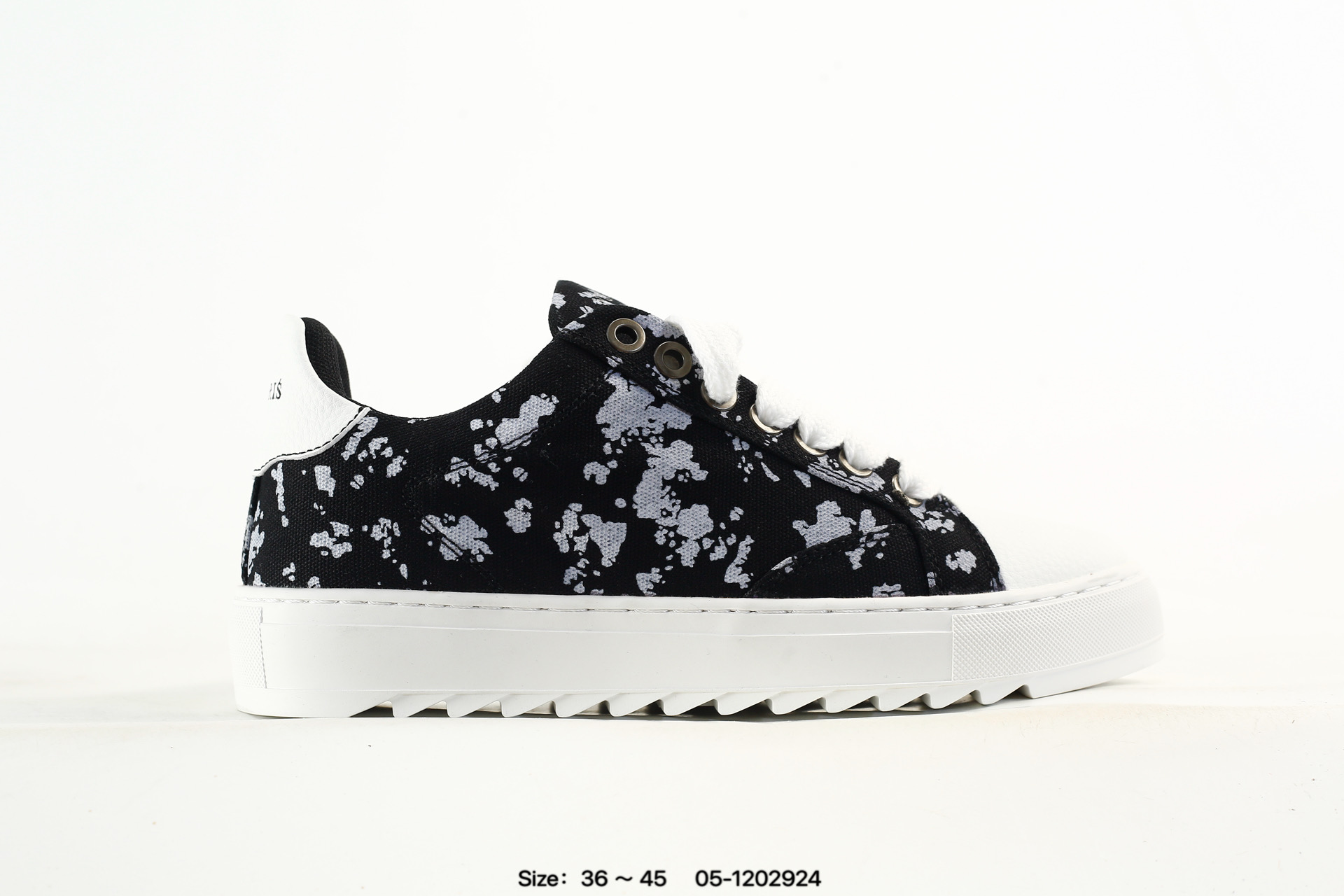 NUMER1S Low – Y825