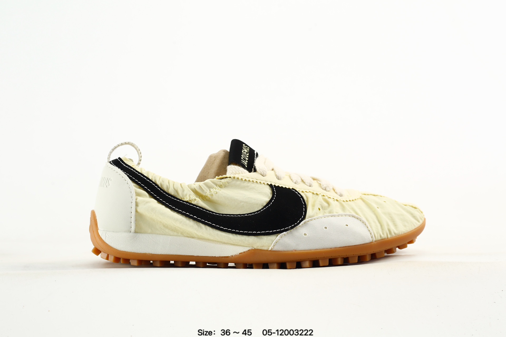 Jacquemus x Nike Jacumoon – HV8547-700, photo 2