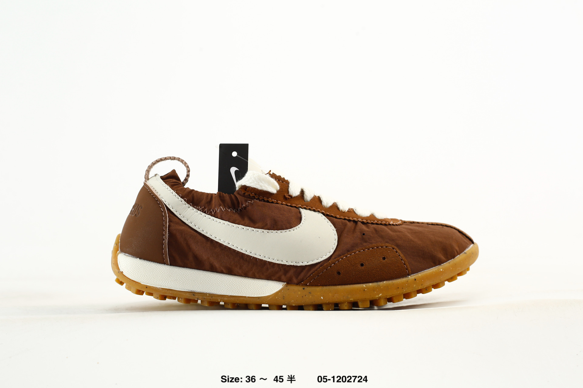 Jacquemus x Nike Jacumoon – HV8547-700