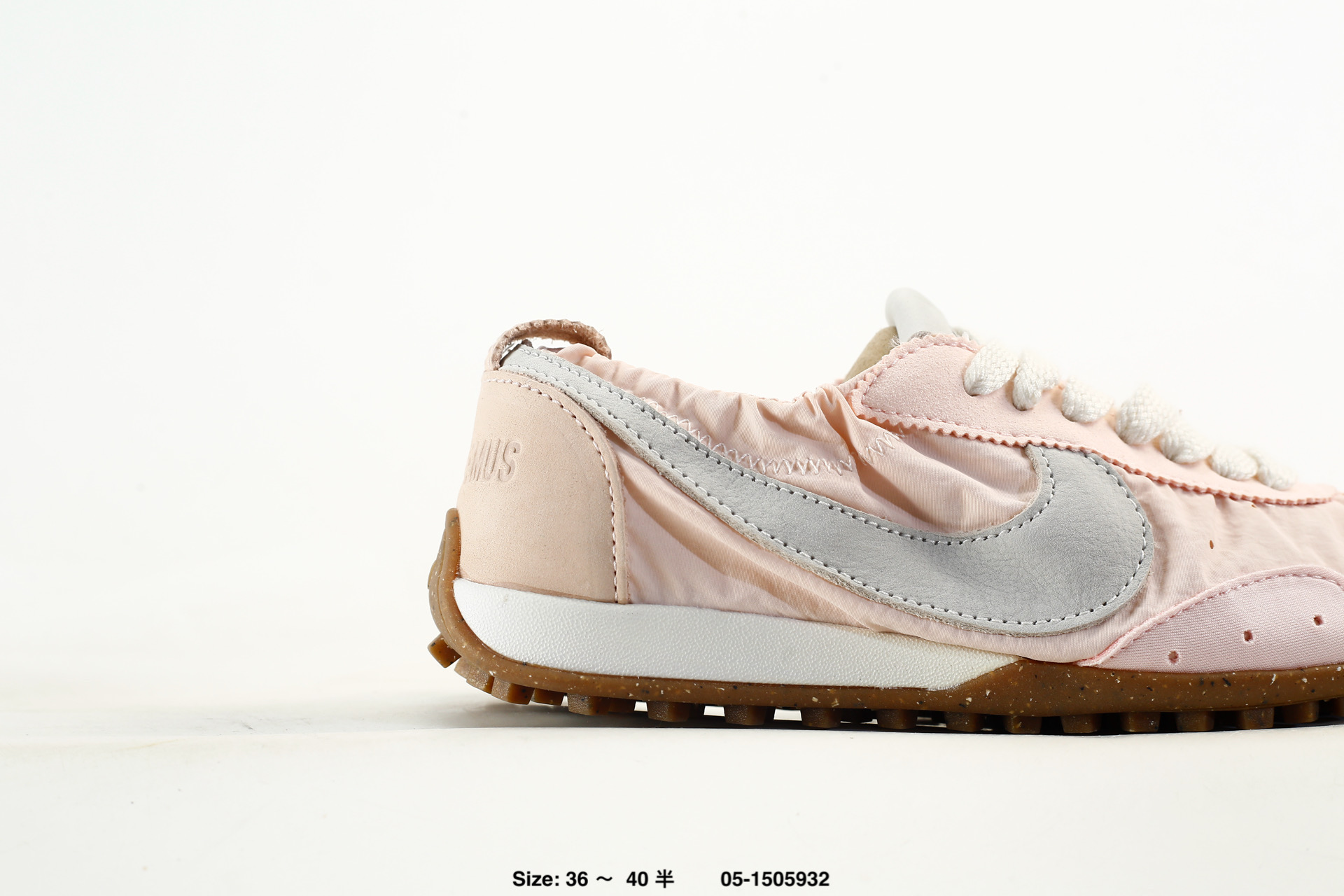 Jacquemus x Nike Jacumoon – HV8547-700, photo 2