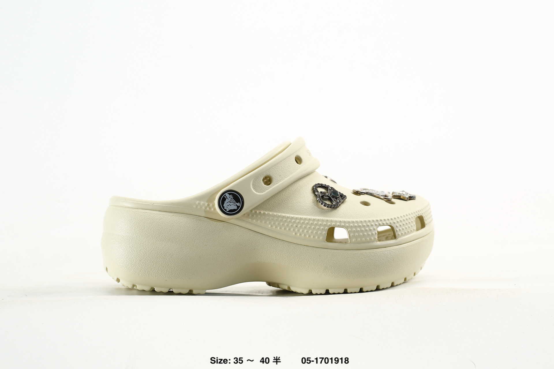 Crocs Sabots – 05-1701918