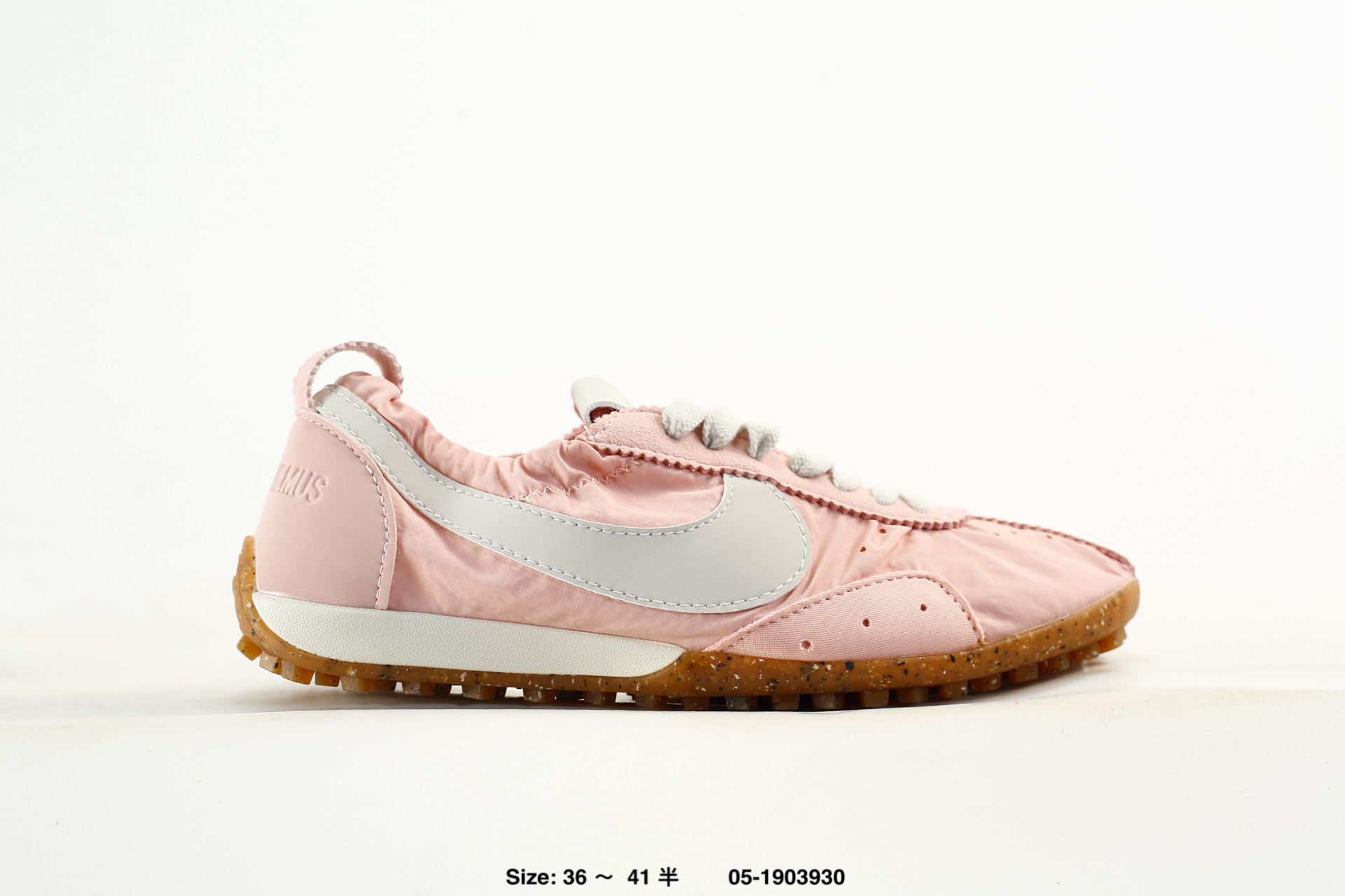 Jacquemus x Nike Jacumoon – HV8547-200