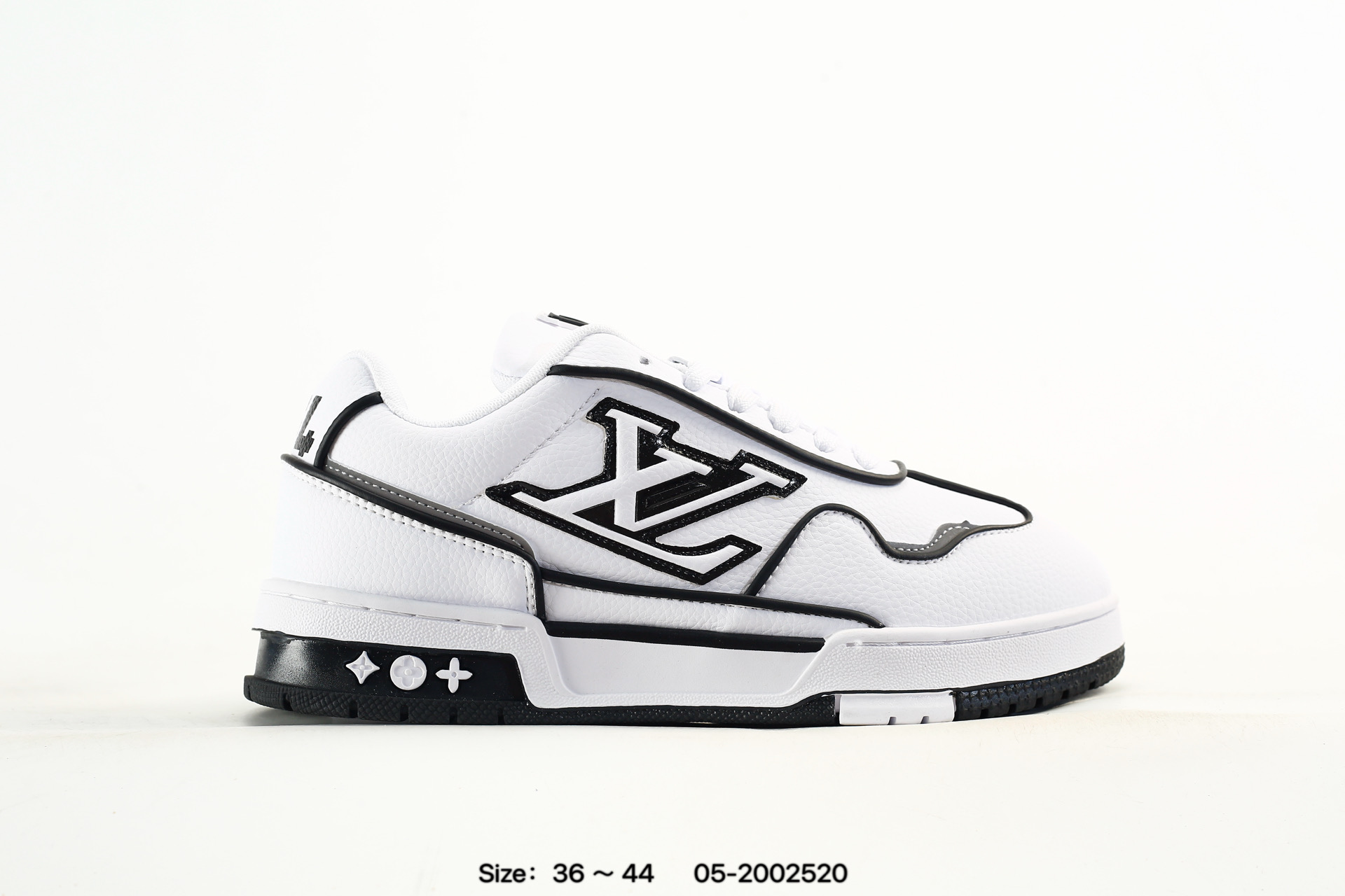 Louis Vuitton Trainer Sneaker Low LV – 05-2002520