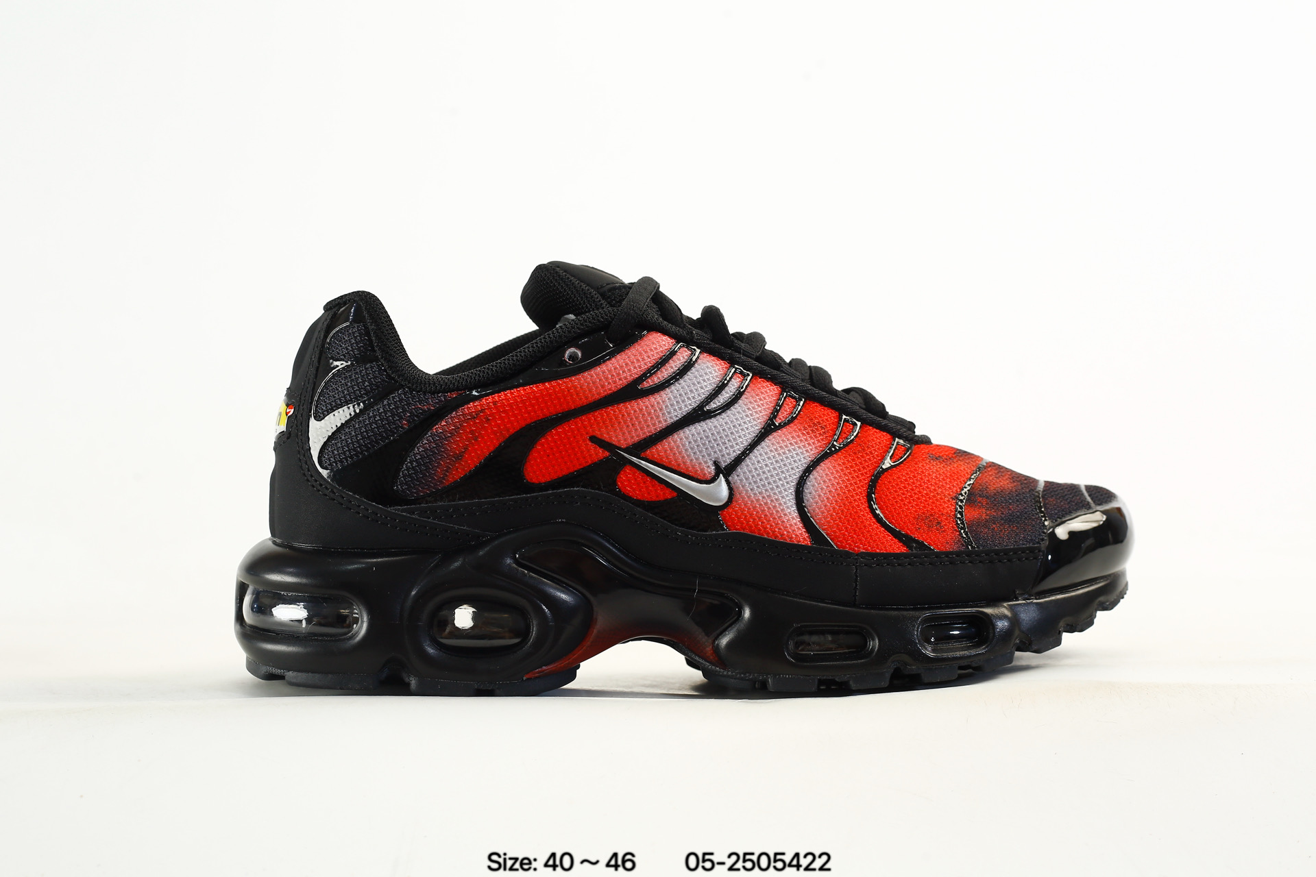 Nike Air Max Plus – 852630-105