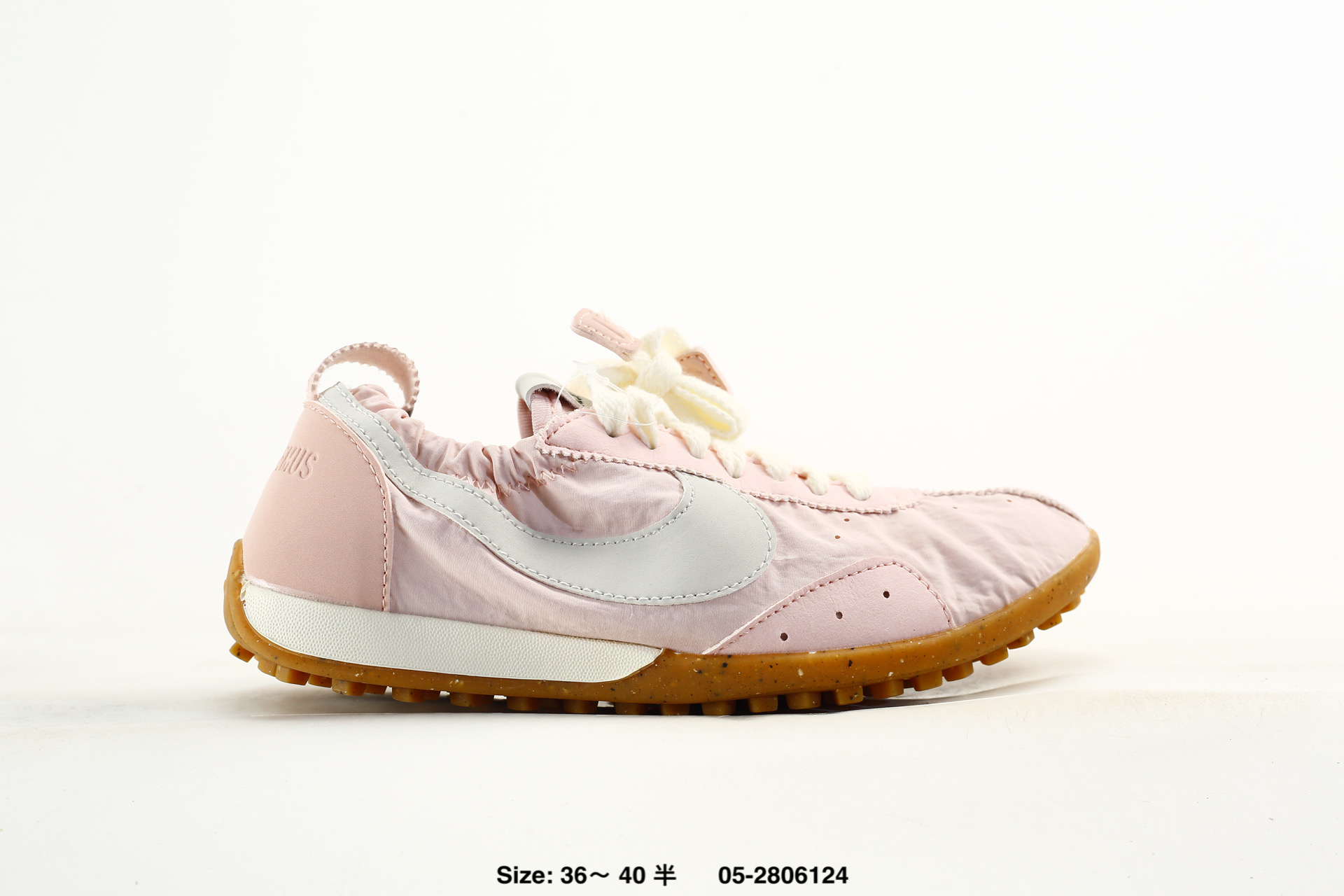 Jacquemus x Nike Jacumoon – HV8547-200