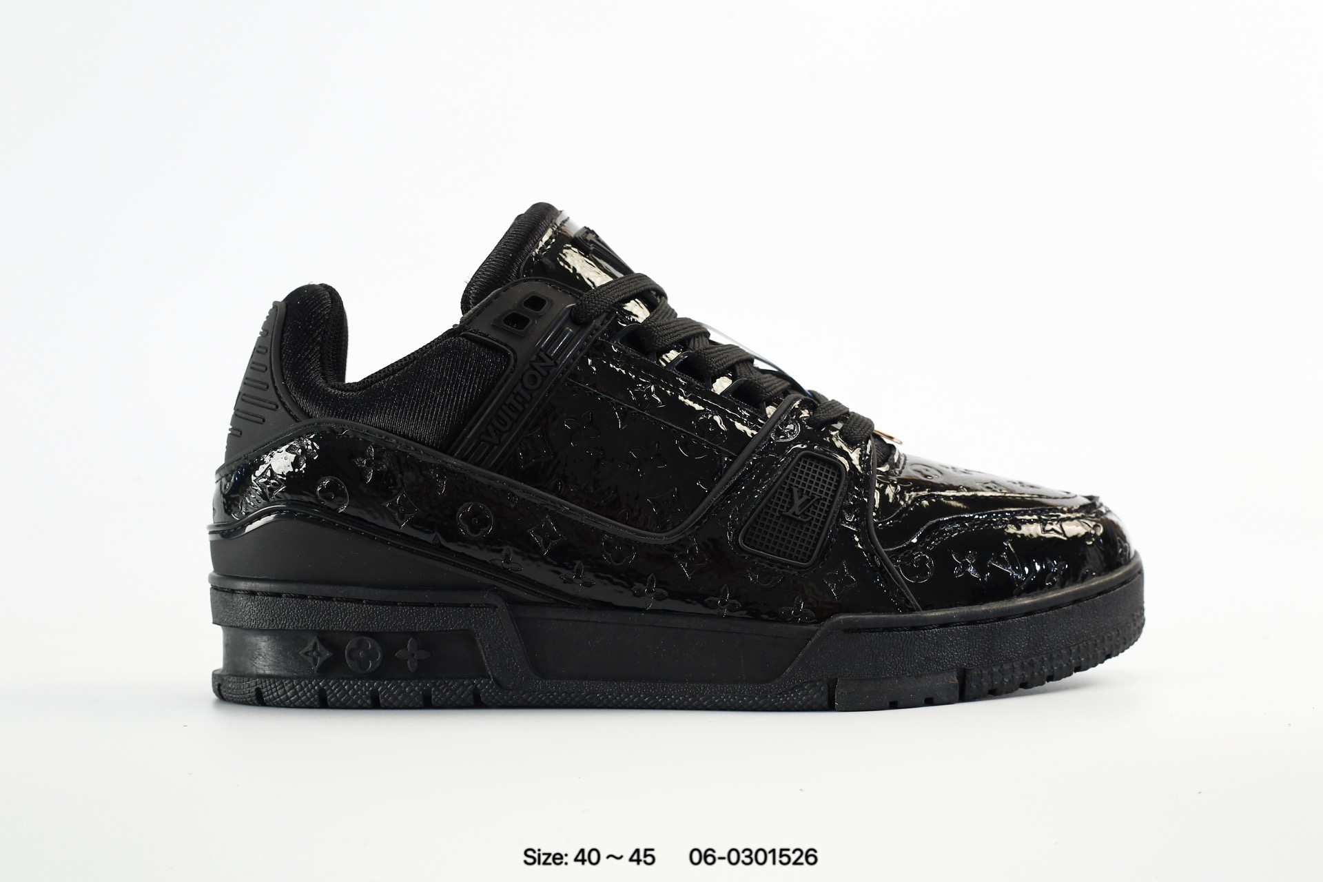 Louis Vuitton Trainer Sneaker Low – 06-0301526