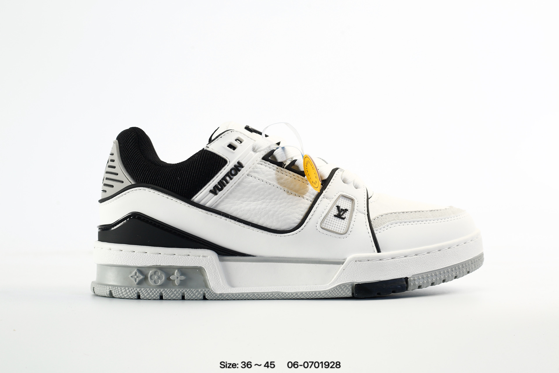 Louis Vuitton Trainer Sneaker Low – 06-0701928