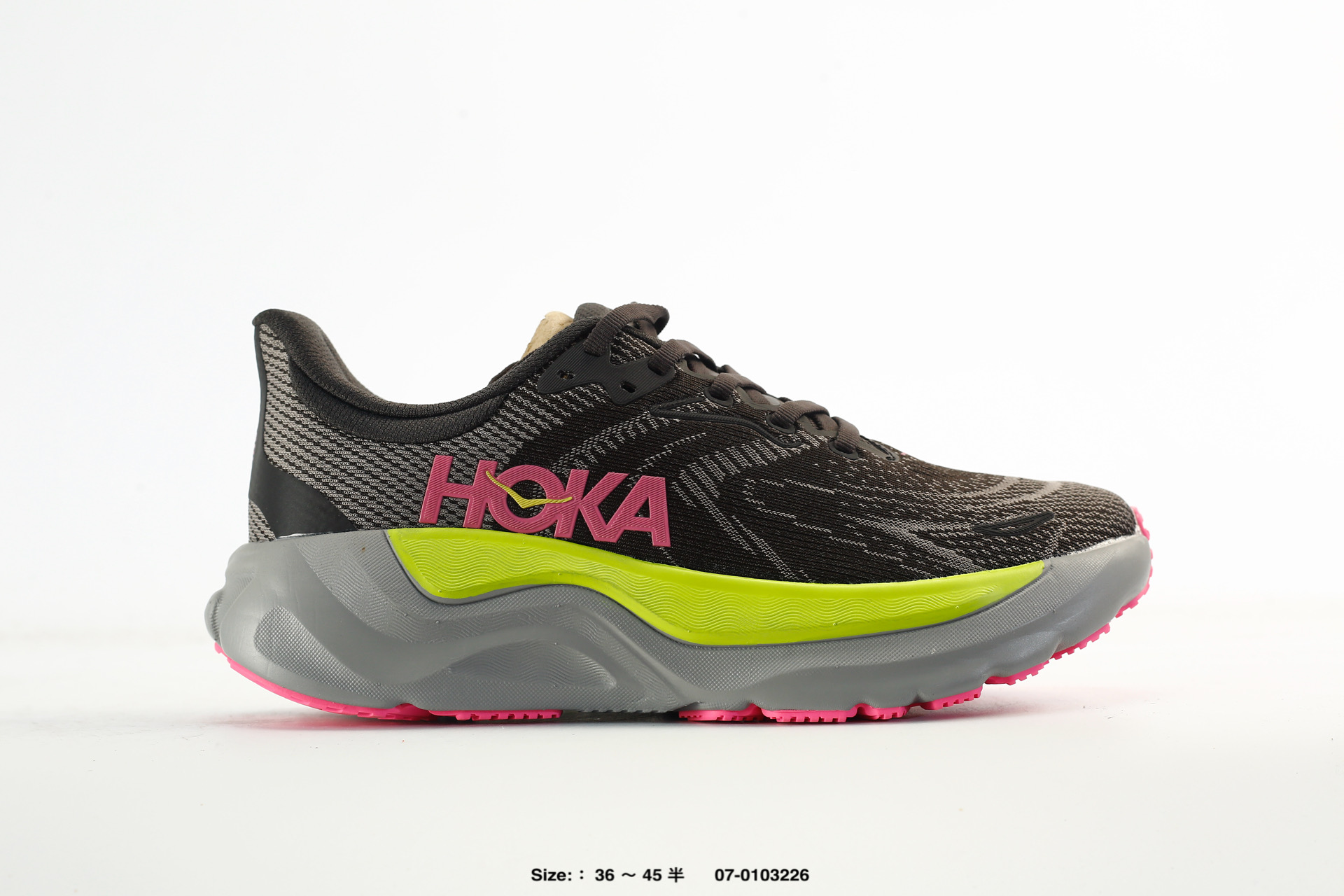 Hoka One M Arahi 8