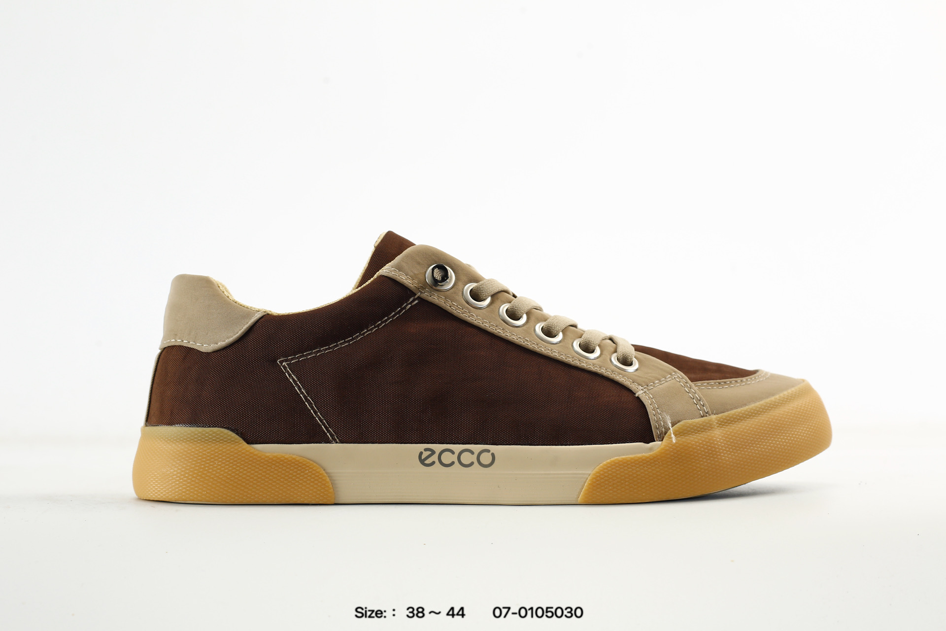 Ecco 2026 – 07-0105030
