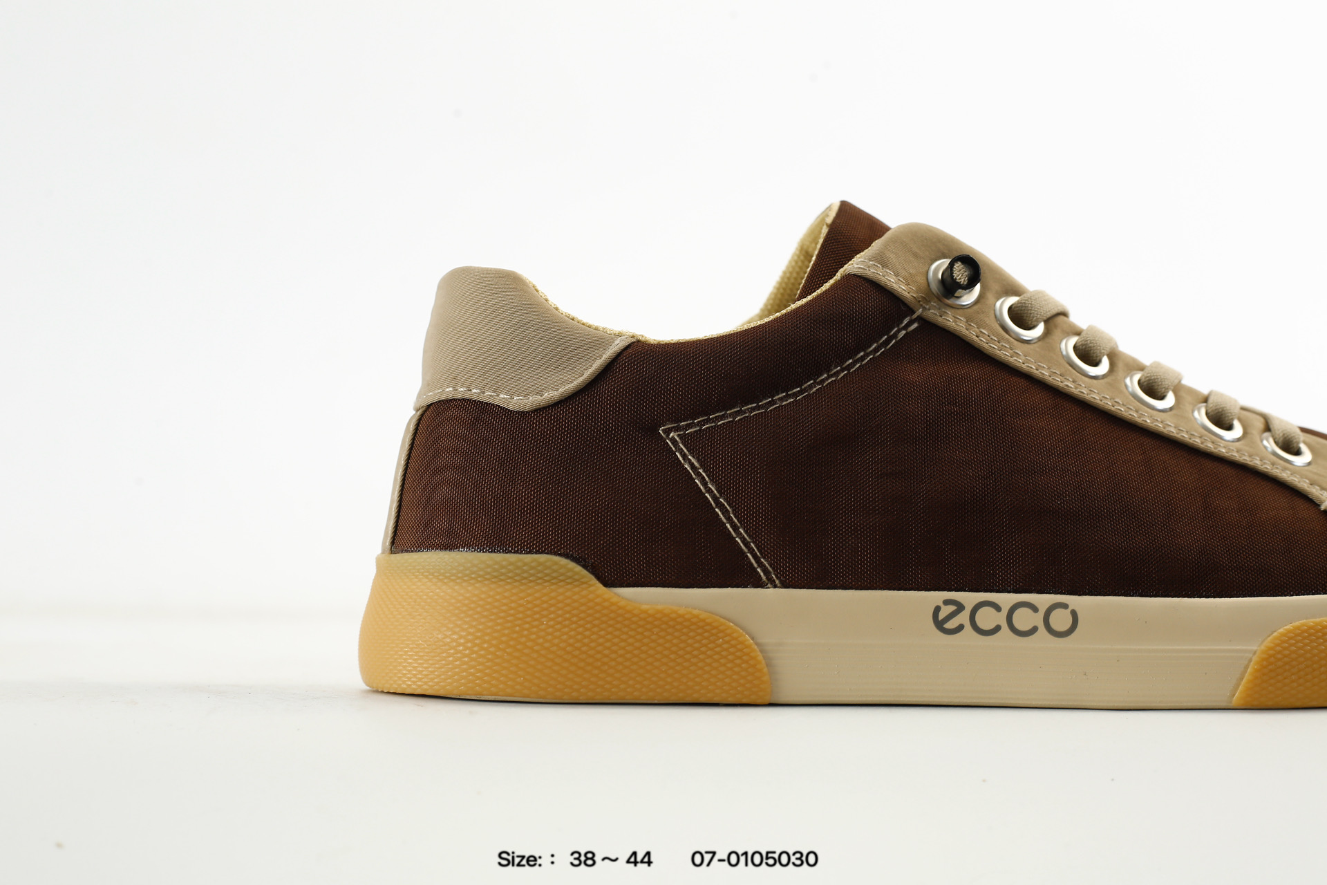 Ecco 2026 – 07-0105030, photo 2